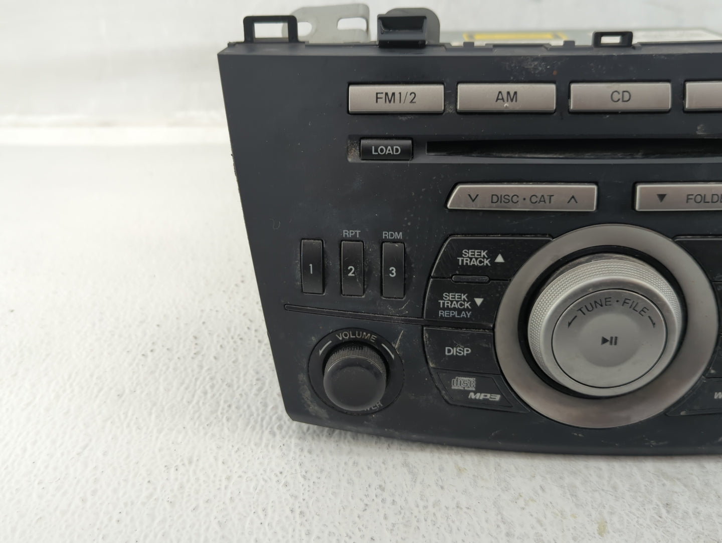 2011-2011 Mazda 3 Am Fm Cd Player Radio Receiver - Oemusedautoparts1.com