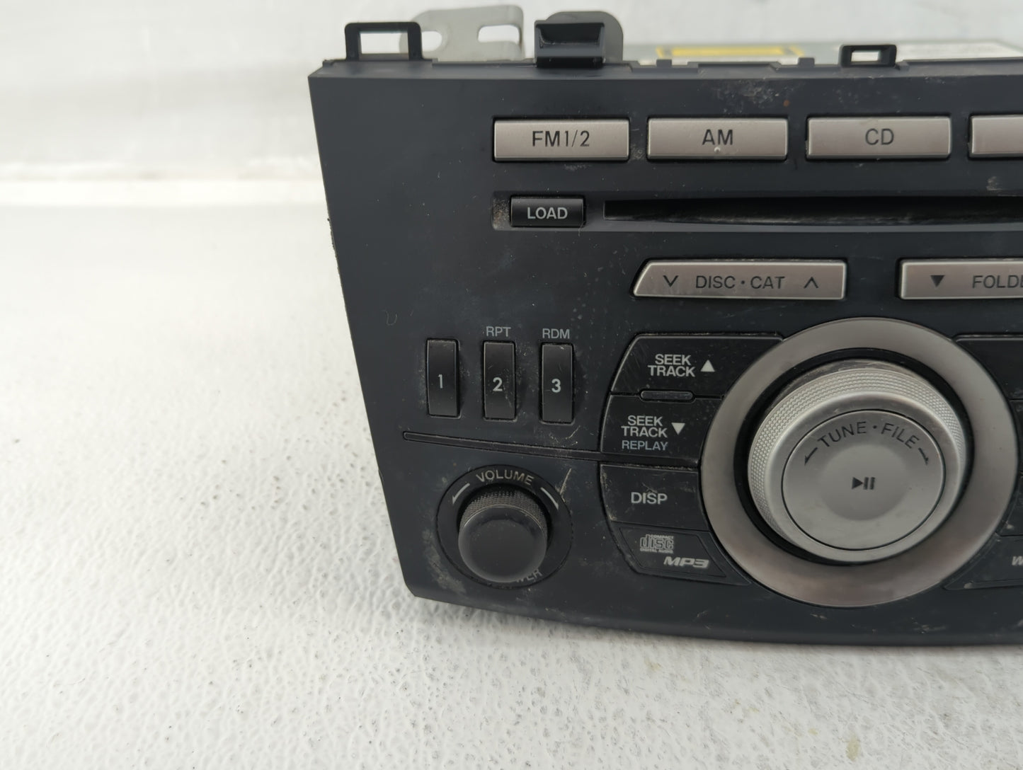 2011-2011 Mazda 3 Am Fm Cd Player Radio Receiver - Oemusedautoparts1.com