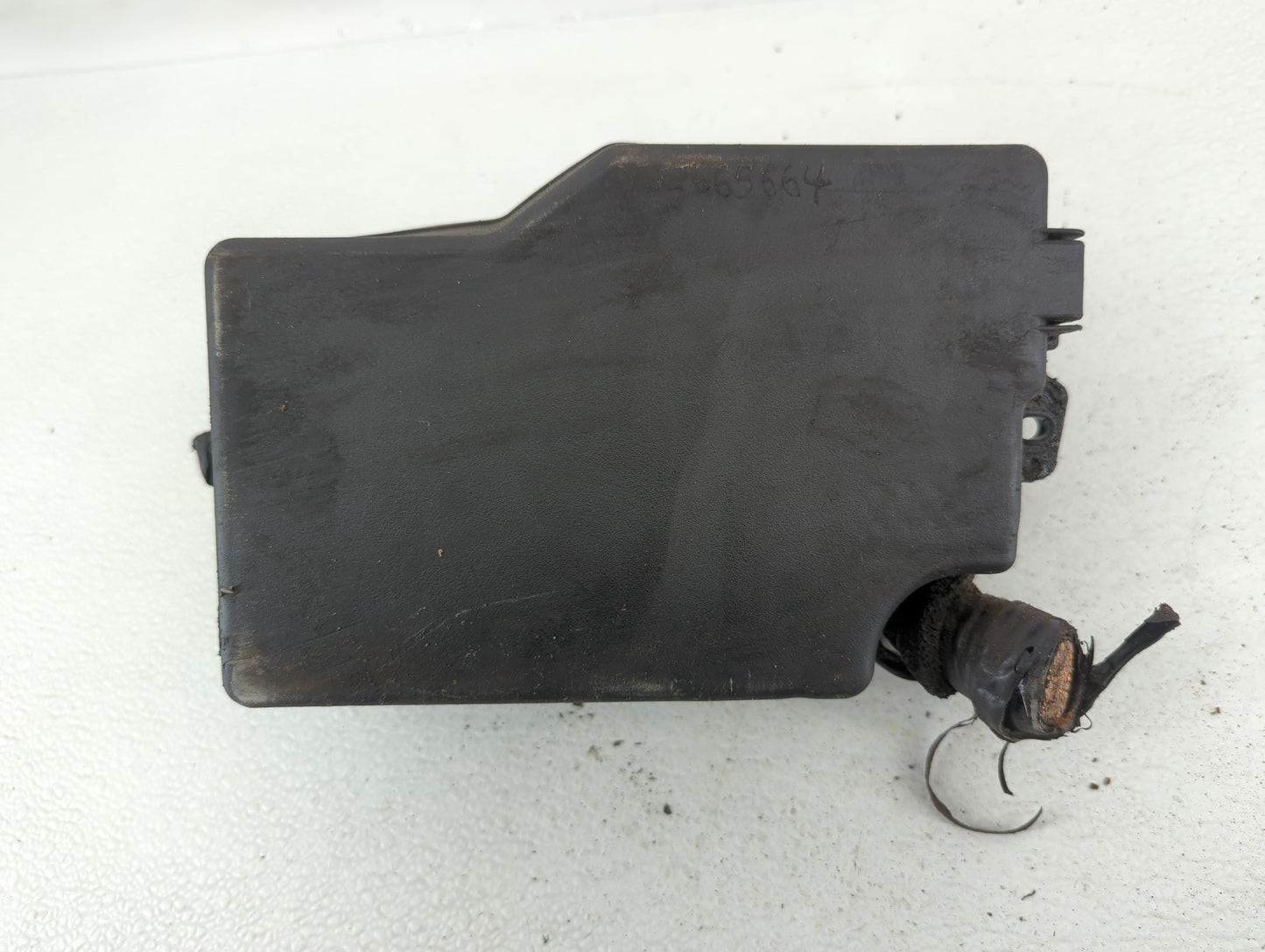 2011-2012 Mazda 3 Chassis Control Module Ccm Bcm Body Control - Oemusedautoparts1.com