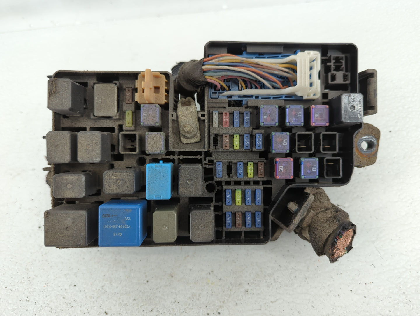 2011-2012 Mazda 3 Chassis Control Module Ccm Bcm Body Control - Oemusedautoparts1.com