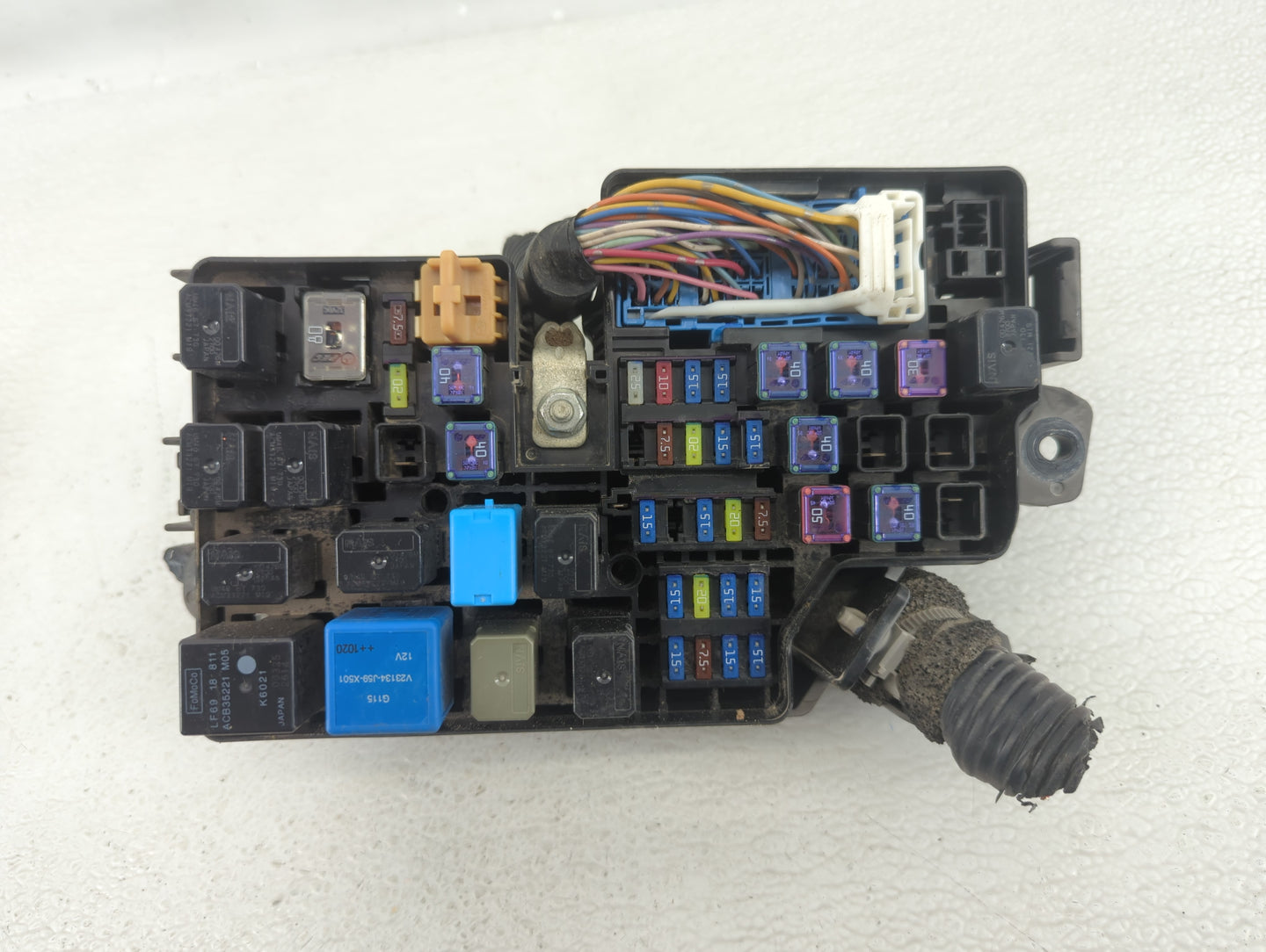 2011-2012 Mazda 3 Chassis Control Module Ccm Bcm Body Control Bbm6-66761 - Oemusedautoparts1.com
