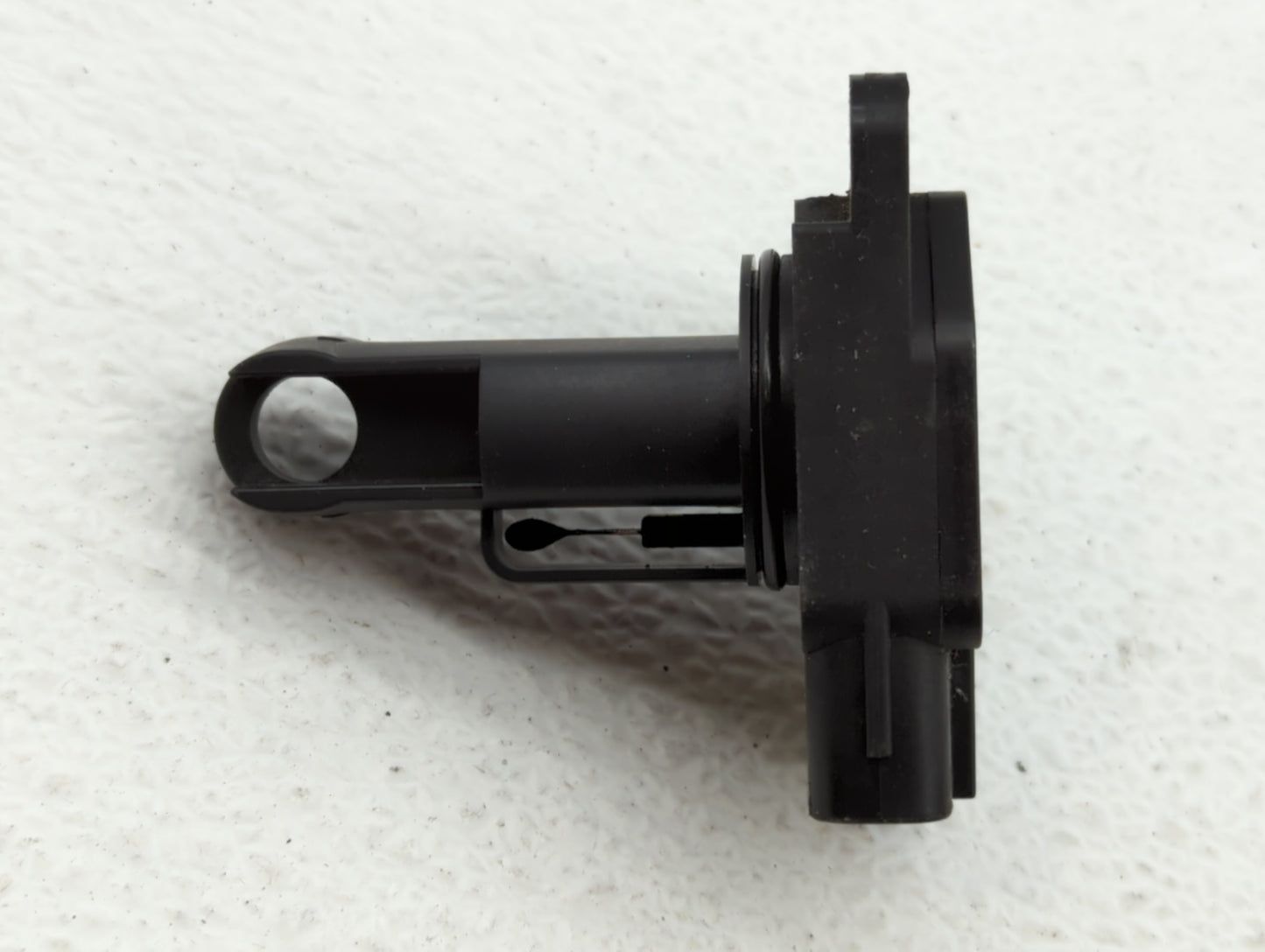 2004-2013 Mazda 3 Mass Air Flow Meter Maf - Oemusedautoparts1.com