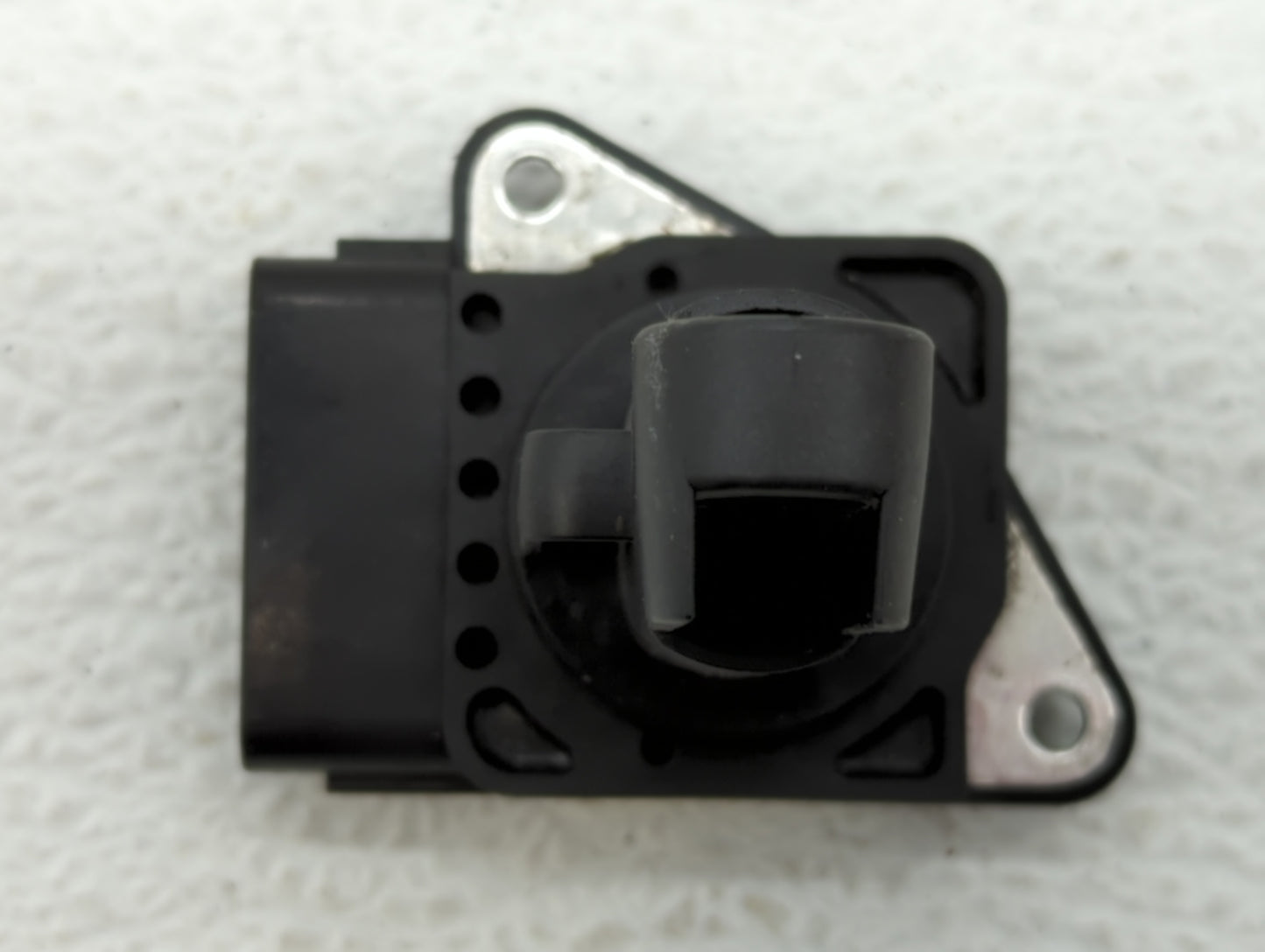 2004-2013 Mazda 3 Mass Air Flow Meter Maf - Oemusedautoparts1.com