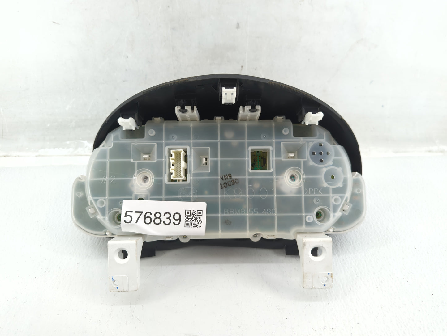 2010-2011 Mazda 3 Instrument Cluster Speedometer Gauges P/N:LG BBN4 H Fits Fits 2010 2011 OEM Used Auto Parts - Oemusedautop