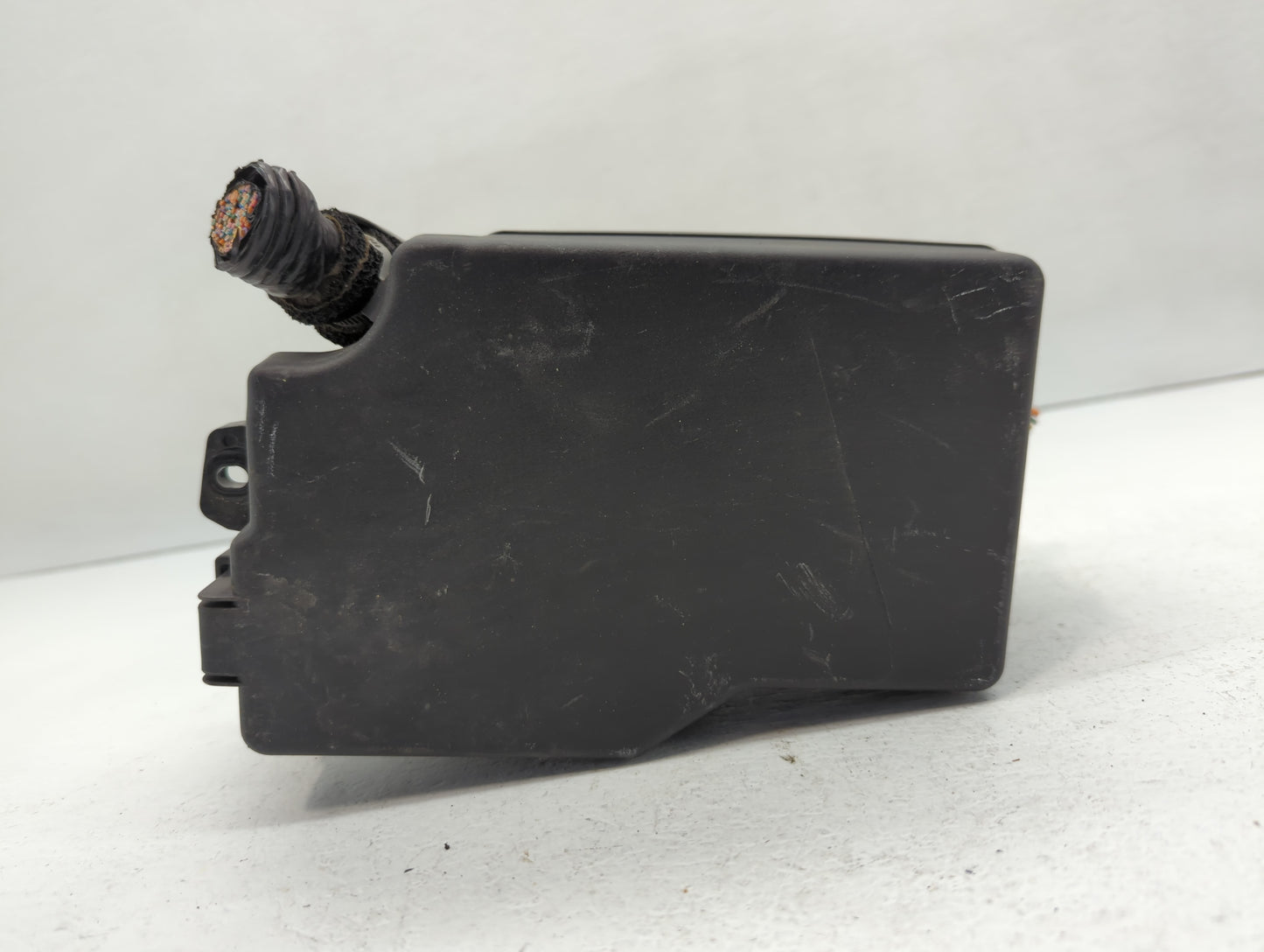 2011-2012 Mazda 3 Chassis Control Module Ccm Bcm Body Control Bbm6-66761 - Oemusedautoparts1.com