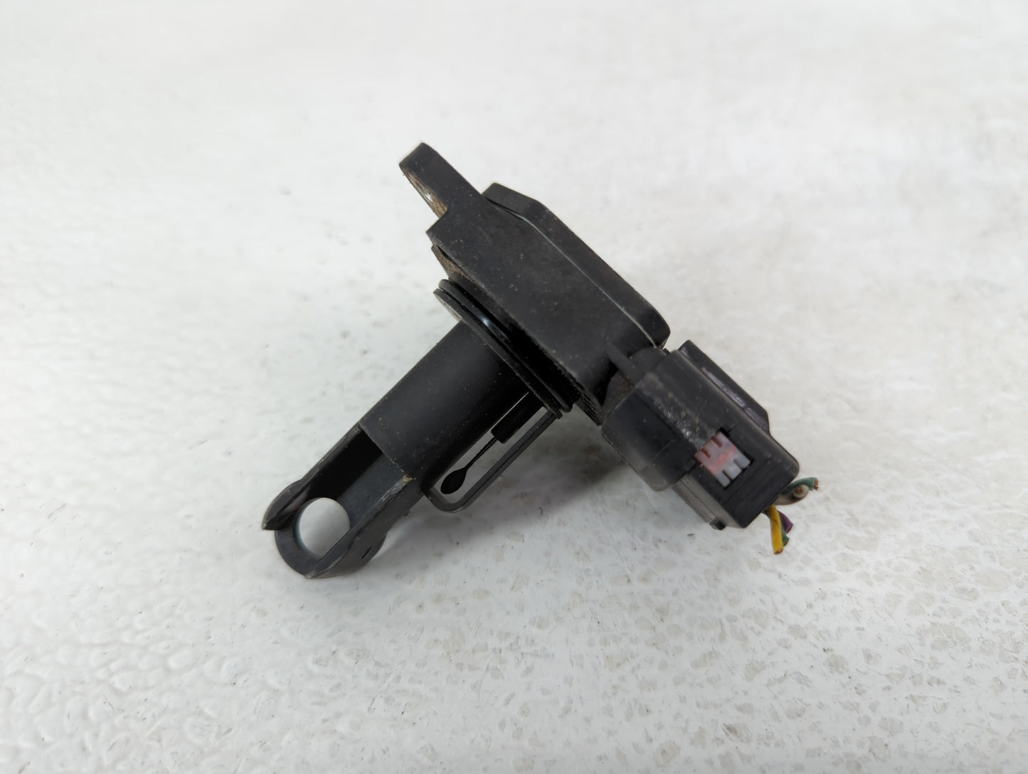 2004-2013 Mazda 3 Mass Air Flow Meter Maf - Oemusedautoparts1.com