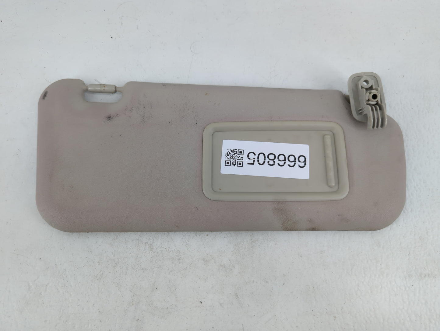 2010-2013 Mazda 3 Sun Visor Shade Replacement Passenger Right Mirror Fits Fits 2010 2011 2012 2013 OEM Used Auto Parts - Oem