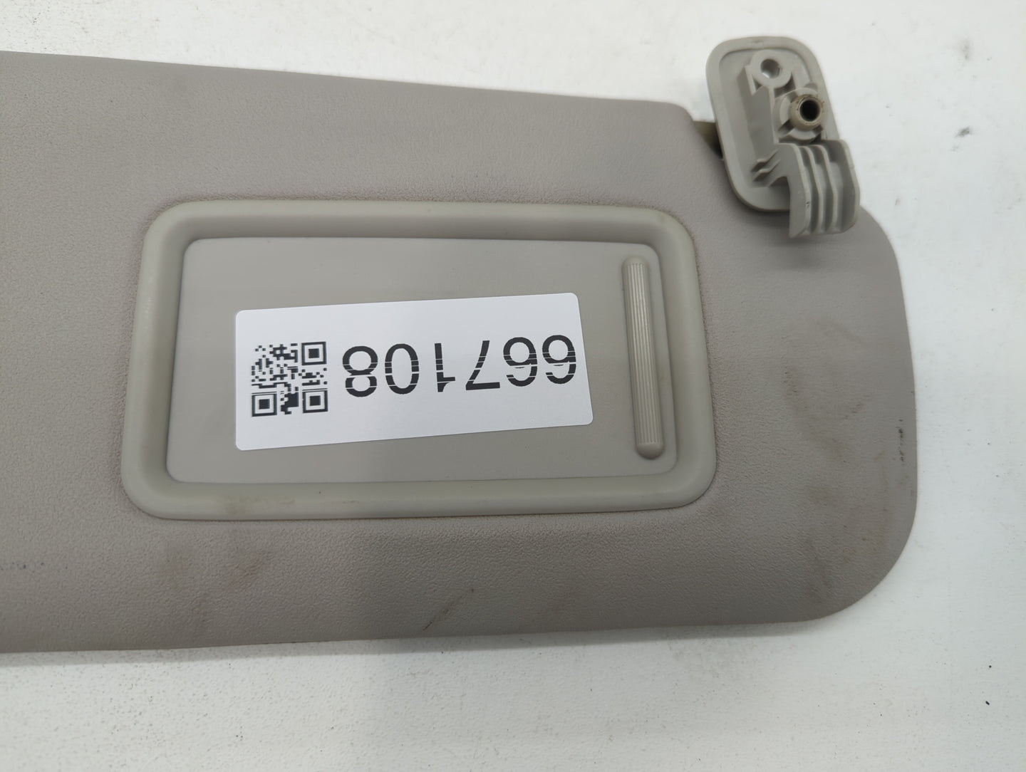 2010-2013 Mazda 3 Sun Visor Shade Replacement Passenger Right Mirror Fits Fits 2010 2011 2012 2013 OEM Used Auto Parts - Oem