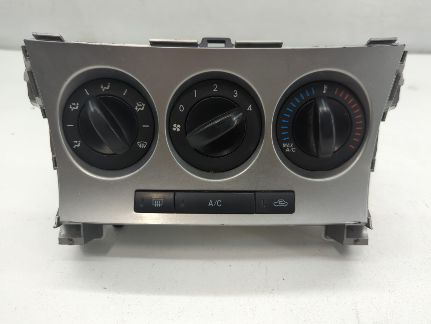 2010-2011 Mazda 3 Climate Control Module Temperature AC/Heater Replacement P/N:BBM4 1B21 Fits Fits 2010 2011 OEM Used Auto P