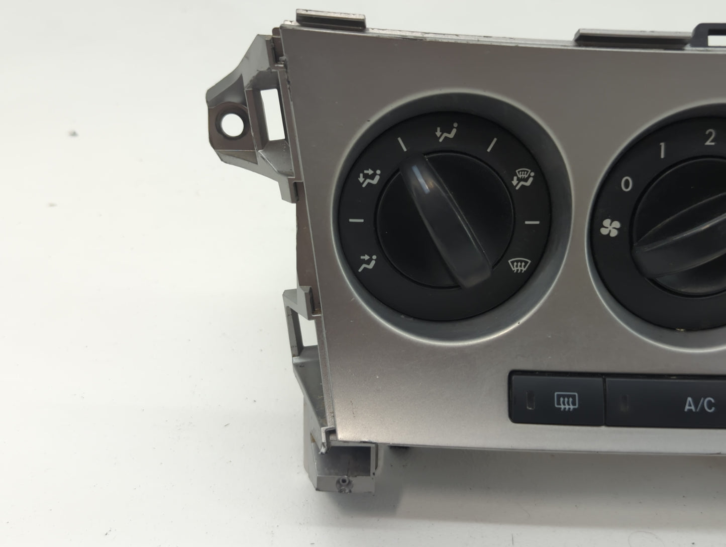 2010-2011 Mazda 3 Climate Control Module Temperature AC/Heater Replacement P/N:BBM4 1B21 Fits Fits 2010 2011 OEM Used Auto P