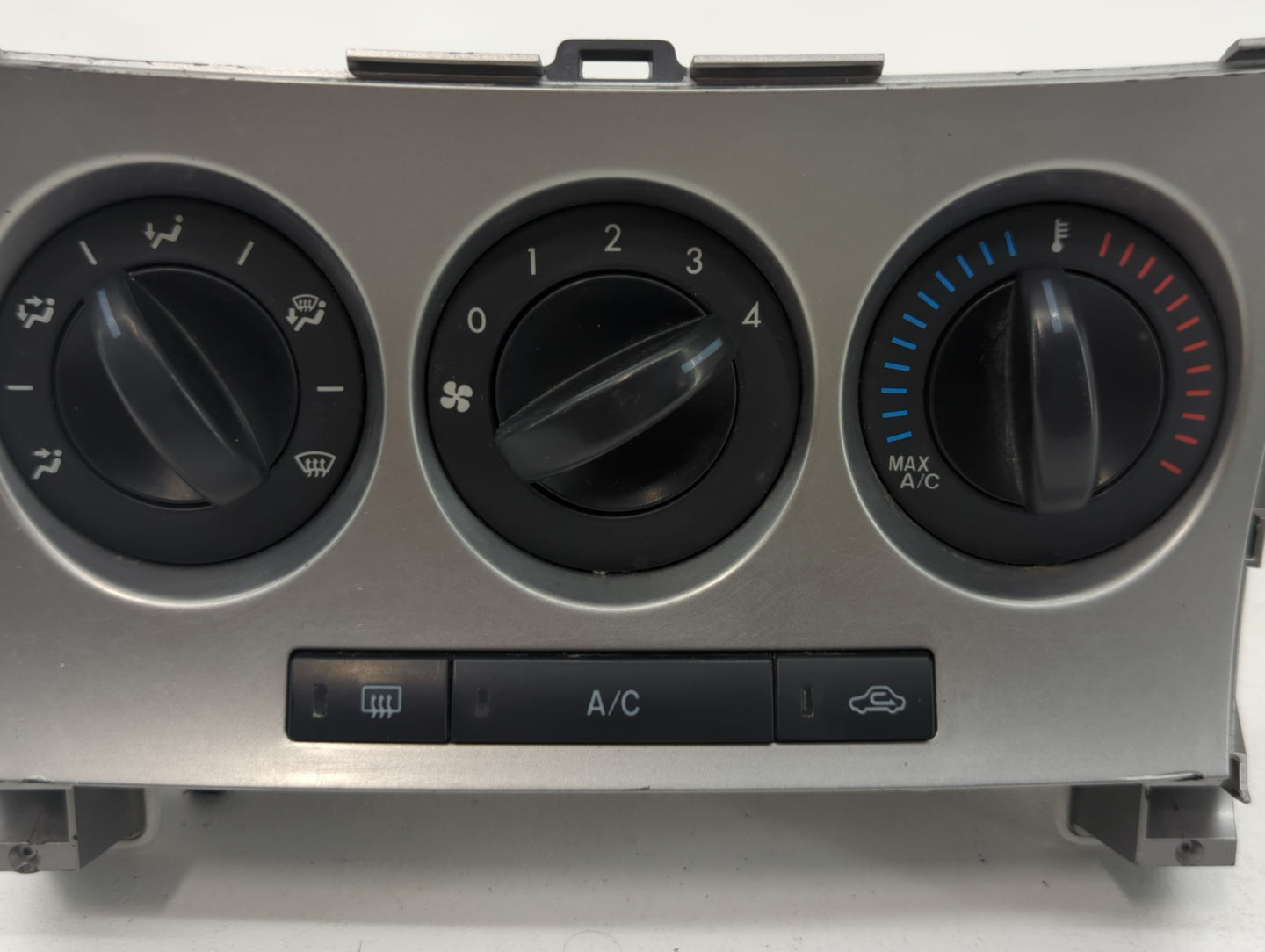 2010-2011 Mazda 3 Climate Control Module Temperature AC/Heater Replacement P/N:BBM4 1B21 Fits Fits 2010 2011 OEM Used Auto P
