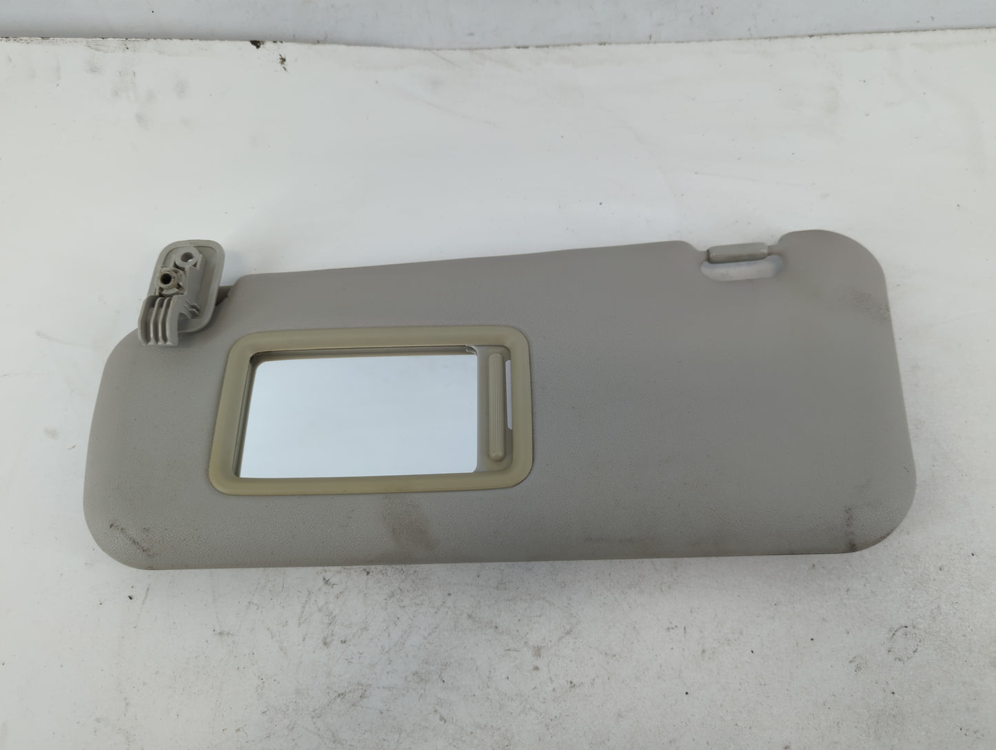 2010-2013 Mazda 3 Sun Visor Shade Replacement Passenger Right Mirror Fits Fits 2010 2011 2012 2013 OEM Used Auto Parts - Oem