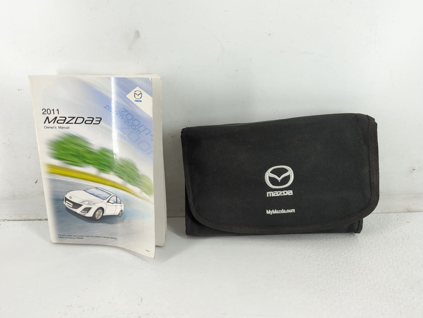 2011 Mazda 3 Owners Manual Book Guide P/N:9999-95-038C-11 OEM Used Auto Parts - Oemusedautoparts1.com