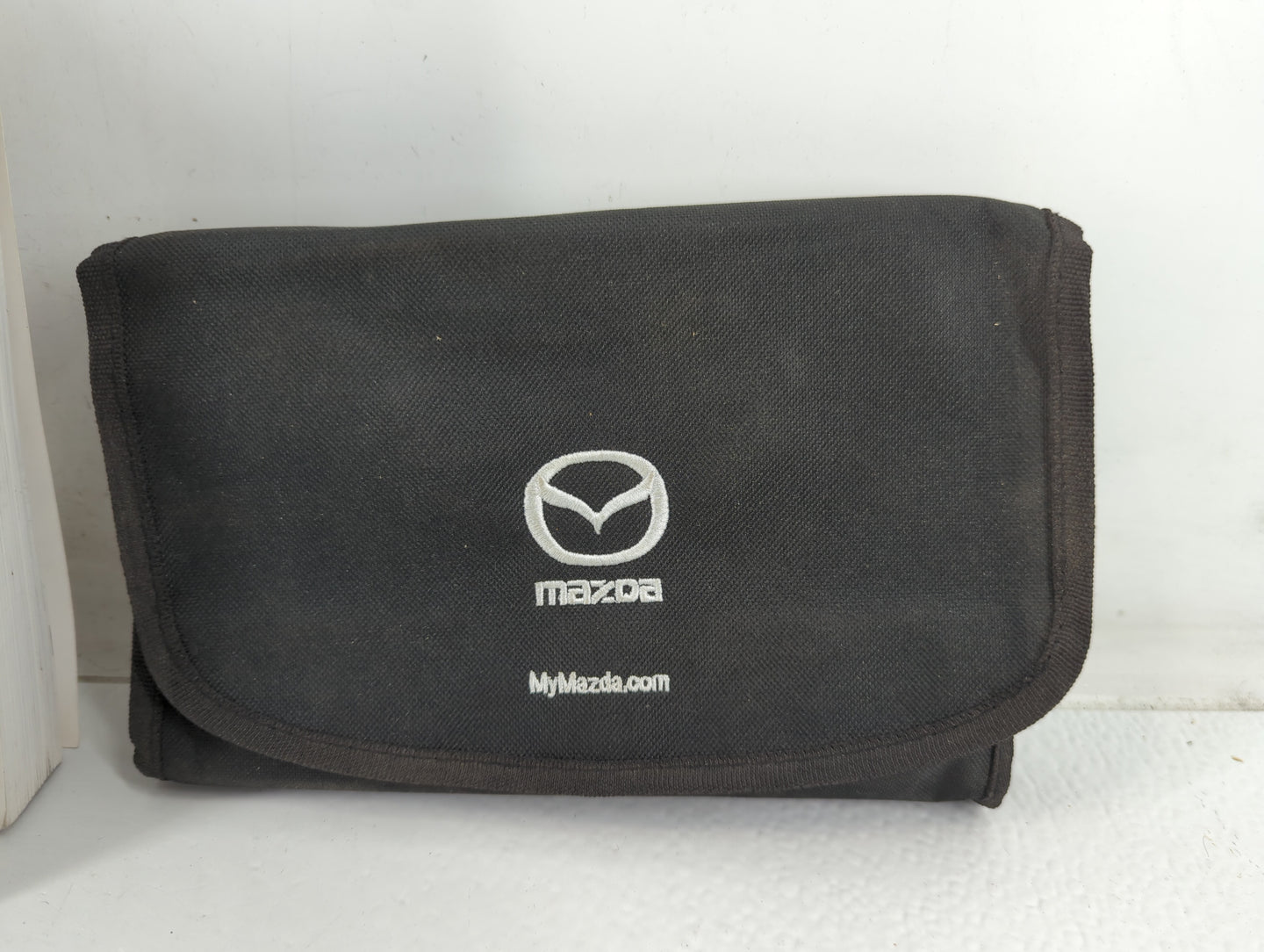 2011 Mazda 3 Owners Manual Book Guide P/N:9999-95-038C-11 OEM Used Auto Parts - Oemusedautoparts1.com