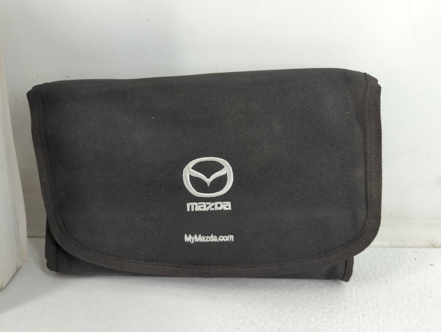 2011 Mazda 3 Owners Manual Book Guide P/N:9999-95-038C-11 OEM Used Auto Parts - Oemusedautoparts1.com