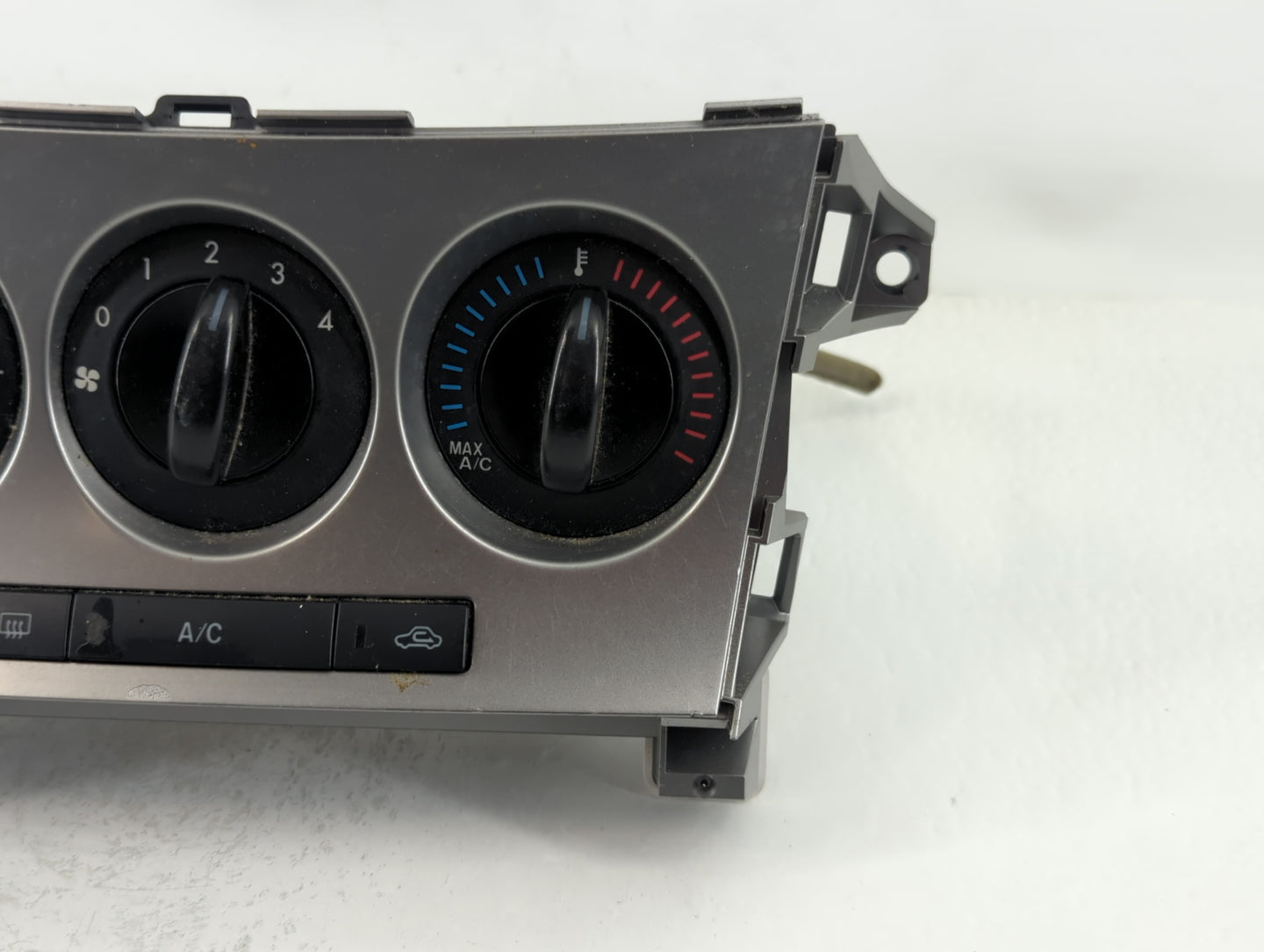 2010-2011 Mazda 3 Climate Control Module Temperature AC/Heater Replacement P/N:0G08 Fits Fits 2010 2011 OEM Used Auto Parts 