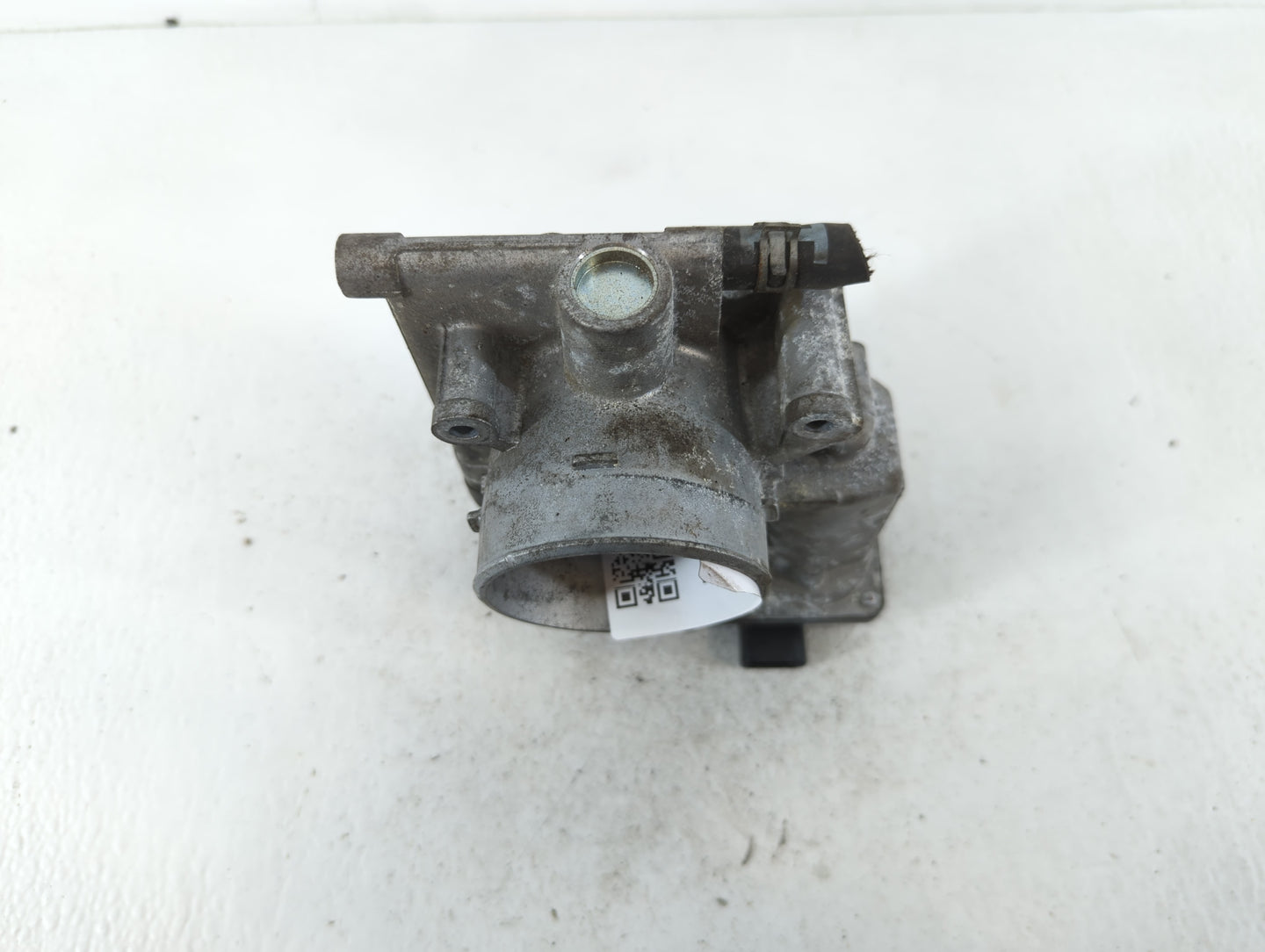 2006-2013 Mazda 3 Throttle Body P/N:L3R4 13 640 Fits Fits 2006 2007 2008 2009 2010 2011 2012 2013 OEM Used Auto Parts - Oemu