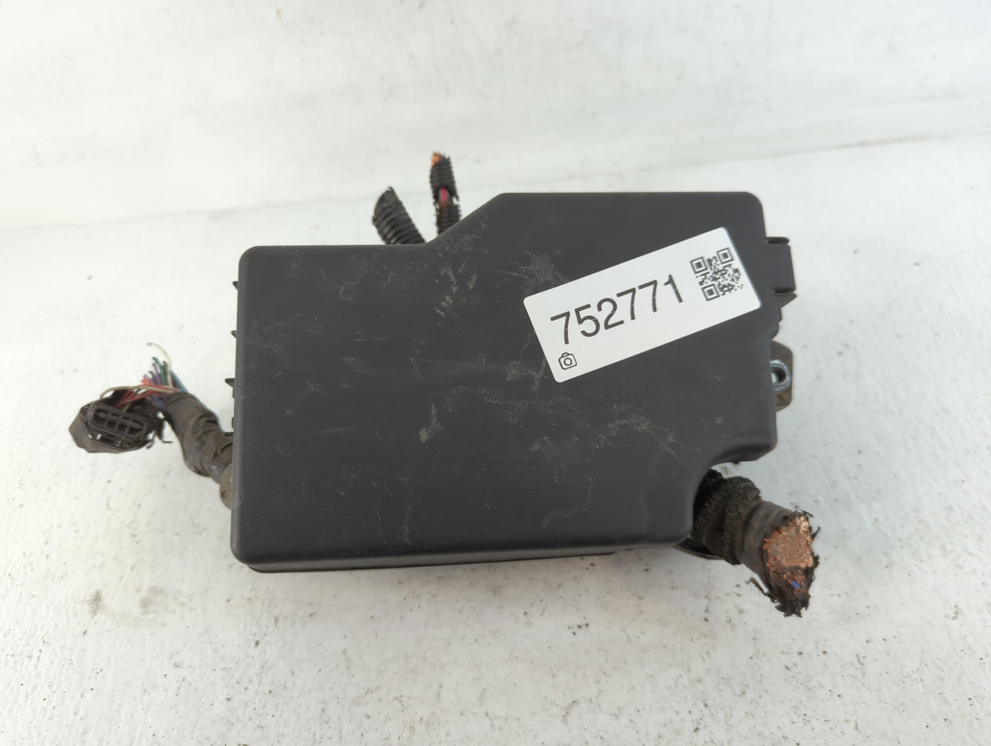 2011 Mazda 3 Fusebox Fuse Box Panel Relay Module P/N:BBM6-66761 Fits OEM Used Auto Parts - Oemusedautoparts1.com