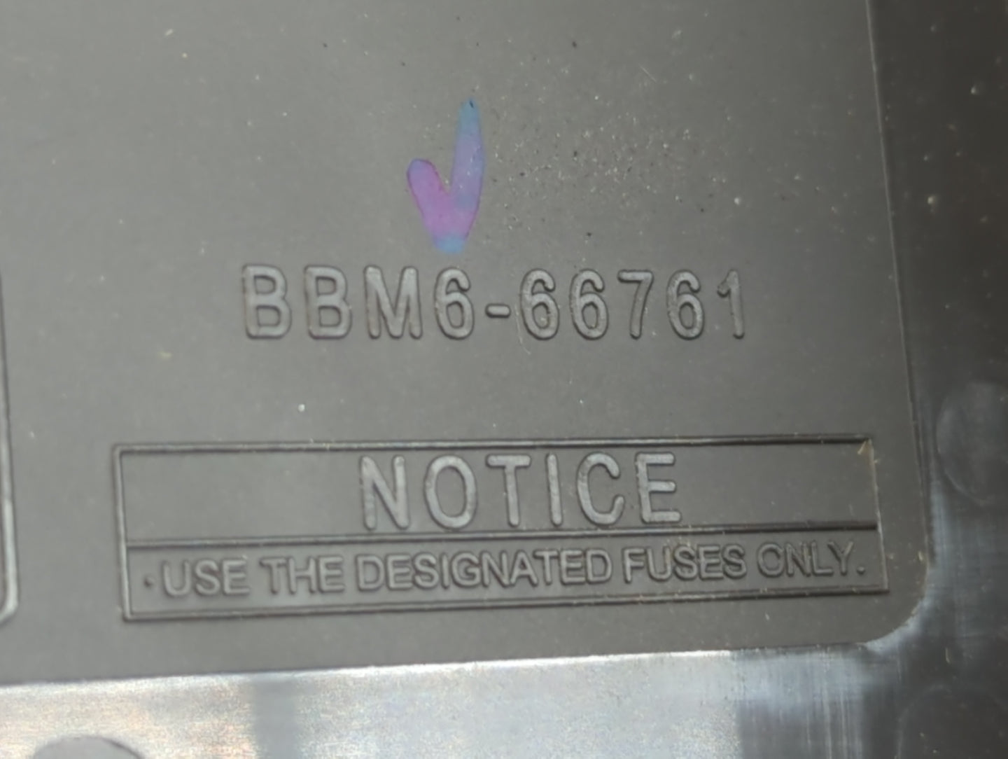 2011 Mazda 3 Fusebox Fuse Box Panel Relay Module P/N:BBM6-66761 Fits OEM Used Auto Parts - Oemusedautoparts1.com