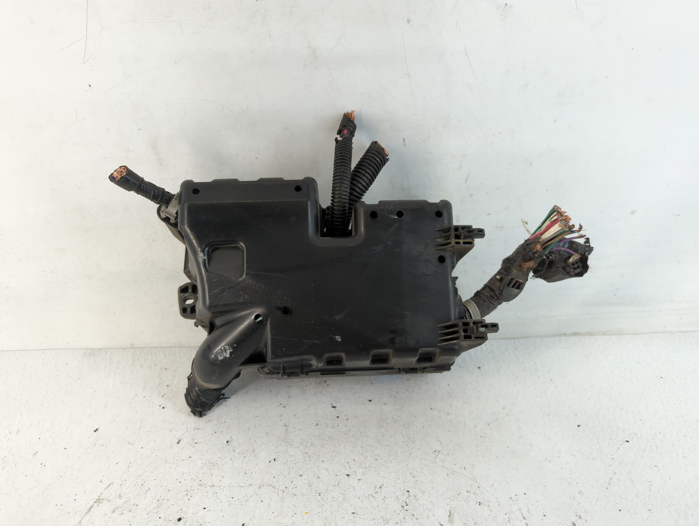 2011 Mazda 3 Fusebox Fuse Box Panel Relay Module P/N:BBM6-66761 Fits OEM Used Auto Parts - Oemusedautoparts1.com