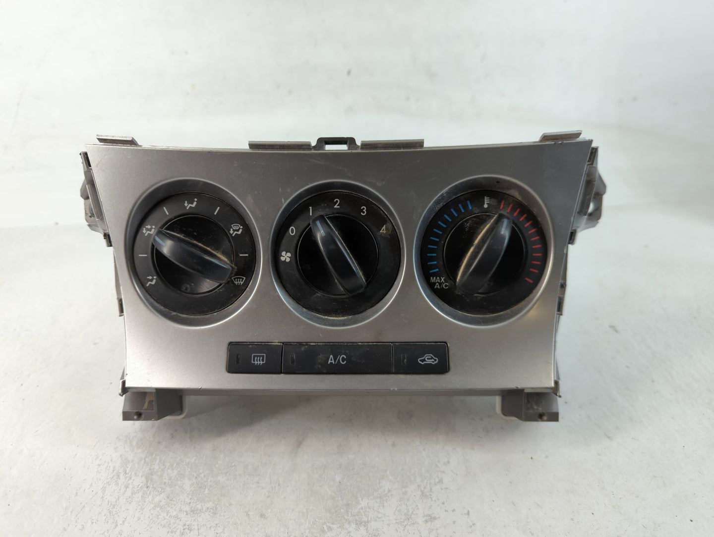 2010-2011 Mazda 3 Climate Control Module Temperature AC/Heater Replacement Fits Fits 2010 2011 OEM Used Auto Parts - Oemused