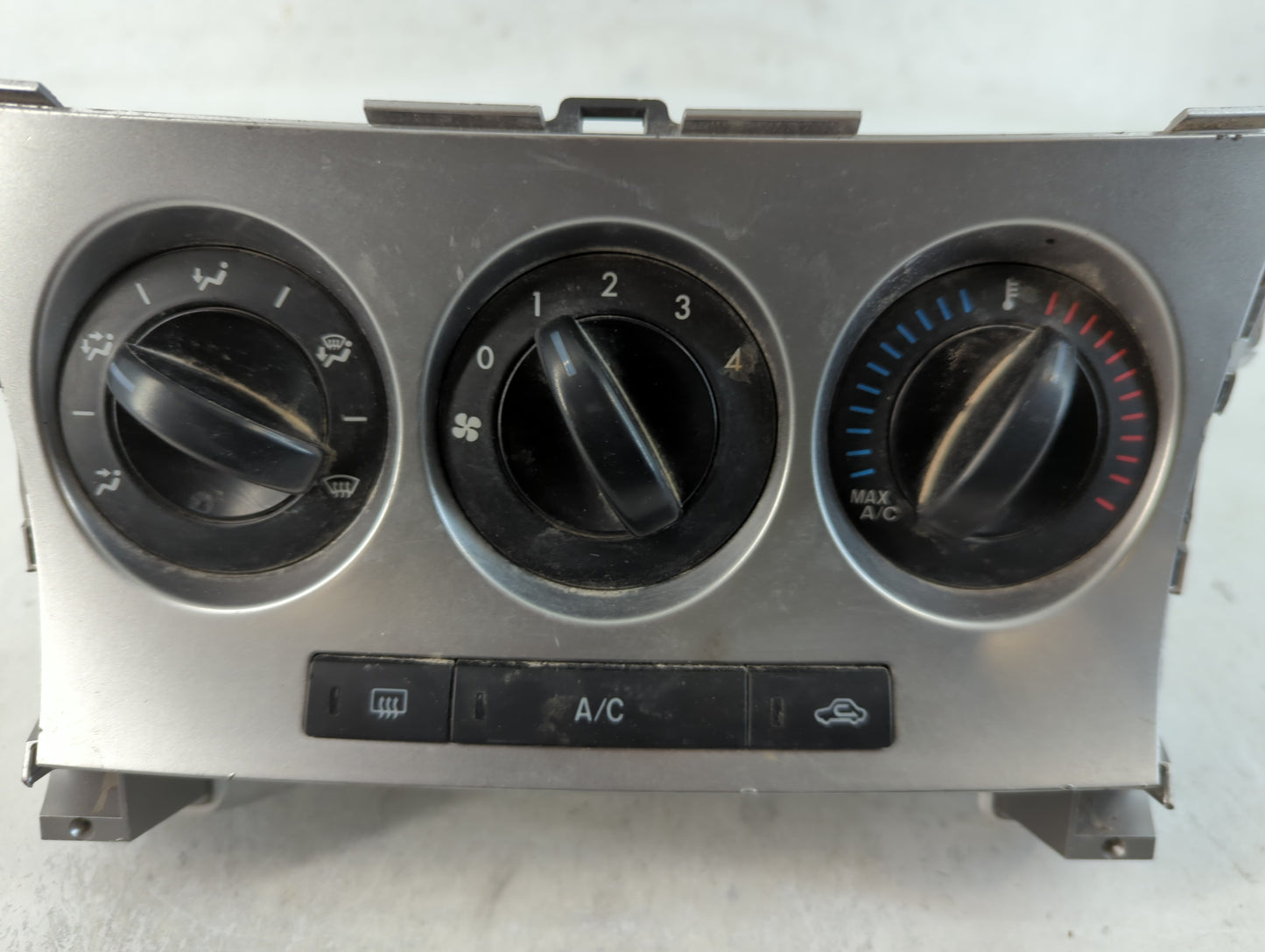2010-2011 Mazda 3 Climate Control Module Temperature AC/Heater Replacement Fits Fits 2010 2011 OEM Used Auto Parts - Oemused
