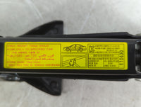 2011 Mazda 3 Spare Scissor Car Jack 774444 - Oemusedautoparts1.com