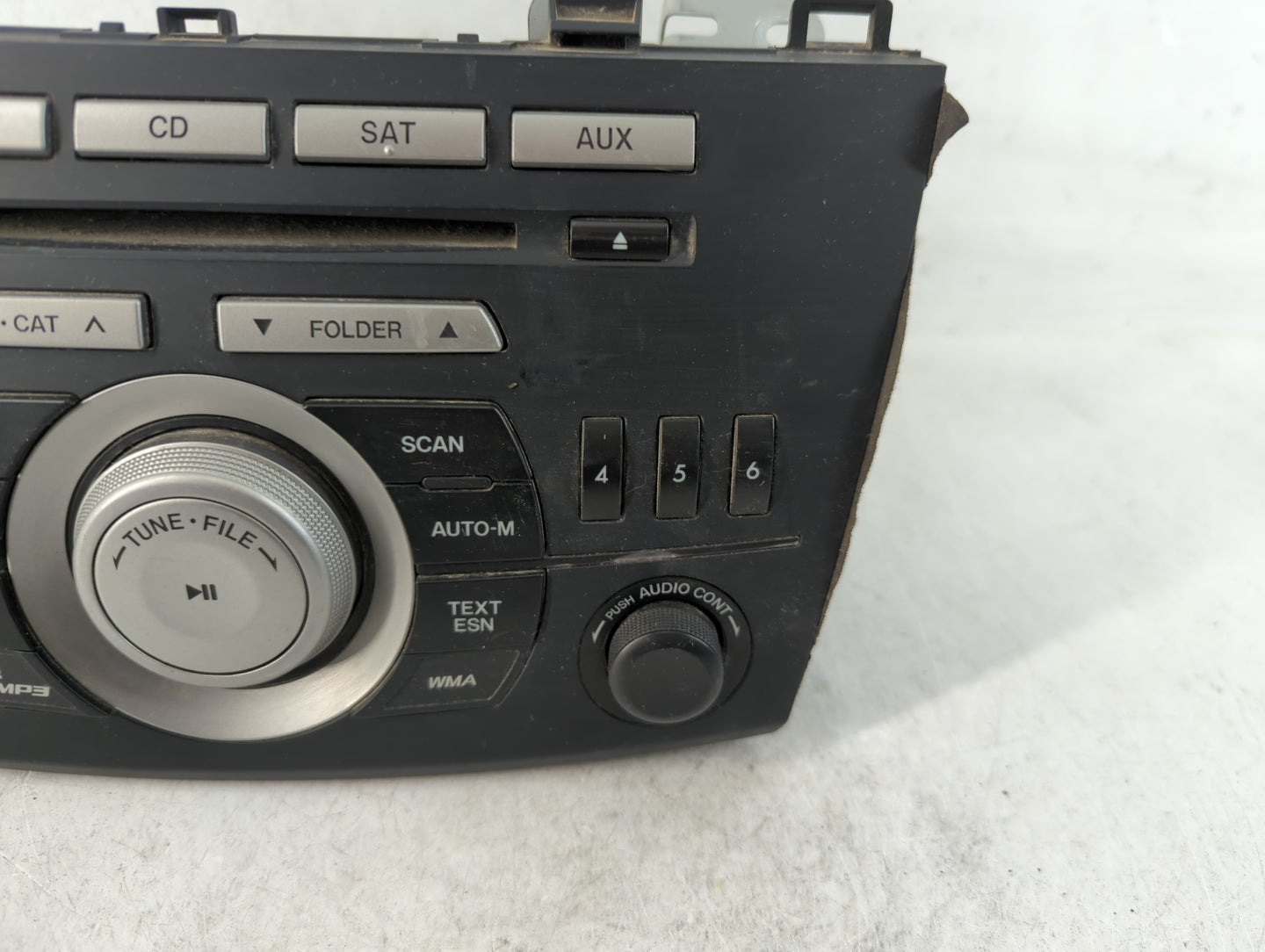 2011 Mazda 3 Radio AM FM Cd Player Receiver Replacement P/N:BBM5 66 AR0 14792746 Fits OEM Used Auto Parts - Oemusedautoparts
