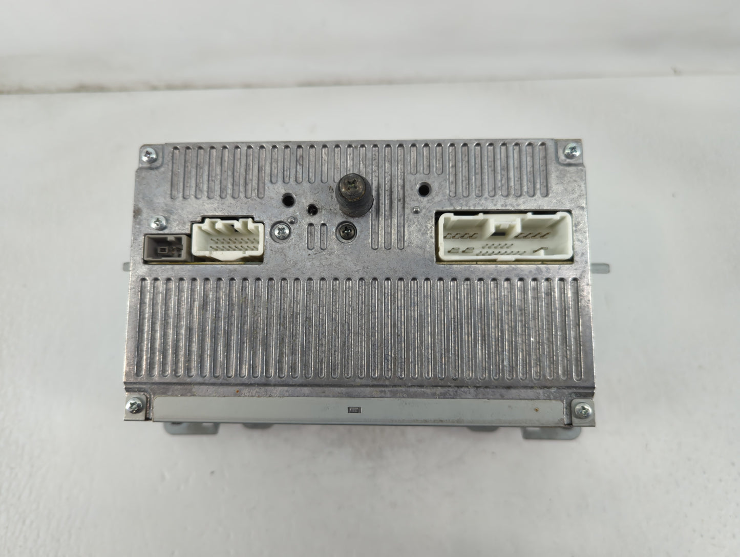 2011 Mazda 3 Radio AM FM Cd Player Receiver Replacement P/N:BBM5 66 AR0 14792746 Fits OEM Used Auto Parts - Oemusedautoparts