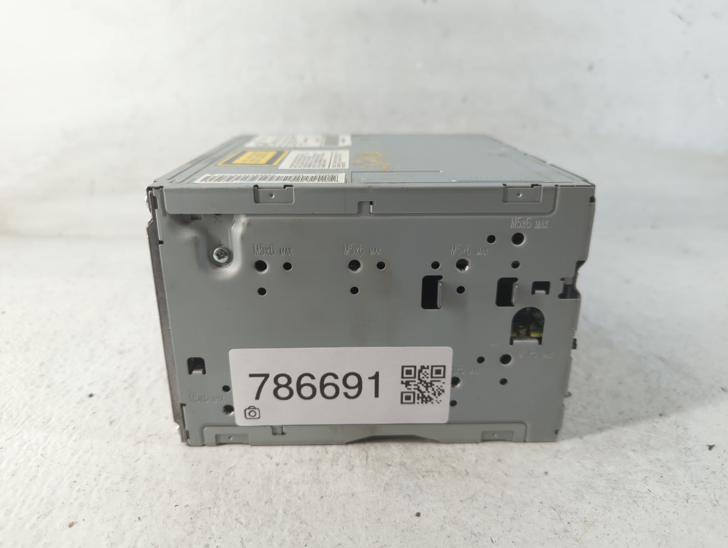 2011 Mazda 3 Radio AM FM Cd Player Receiver Replacement P/N:BBM5 66 AR0 14792746 Fits OEM Used Auto Parts - Oemusedautoparts