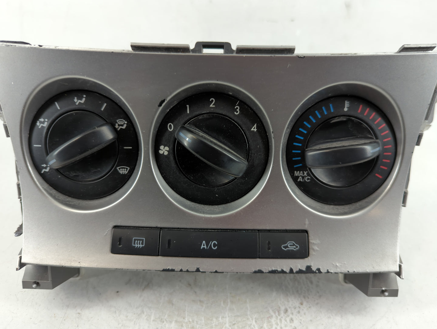 2010-2011 Mazda 3 Climate Control Module Temperature AC/Heater Replacement P/N:BBM41B16 Fits Fits 2010 2011 OEM Used Auto Pa