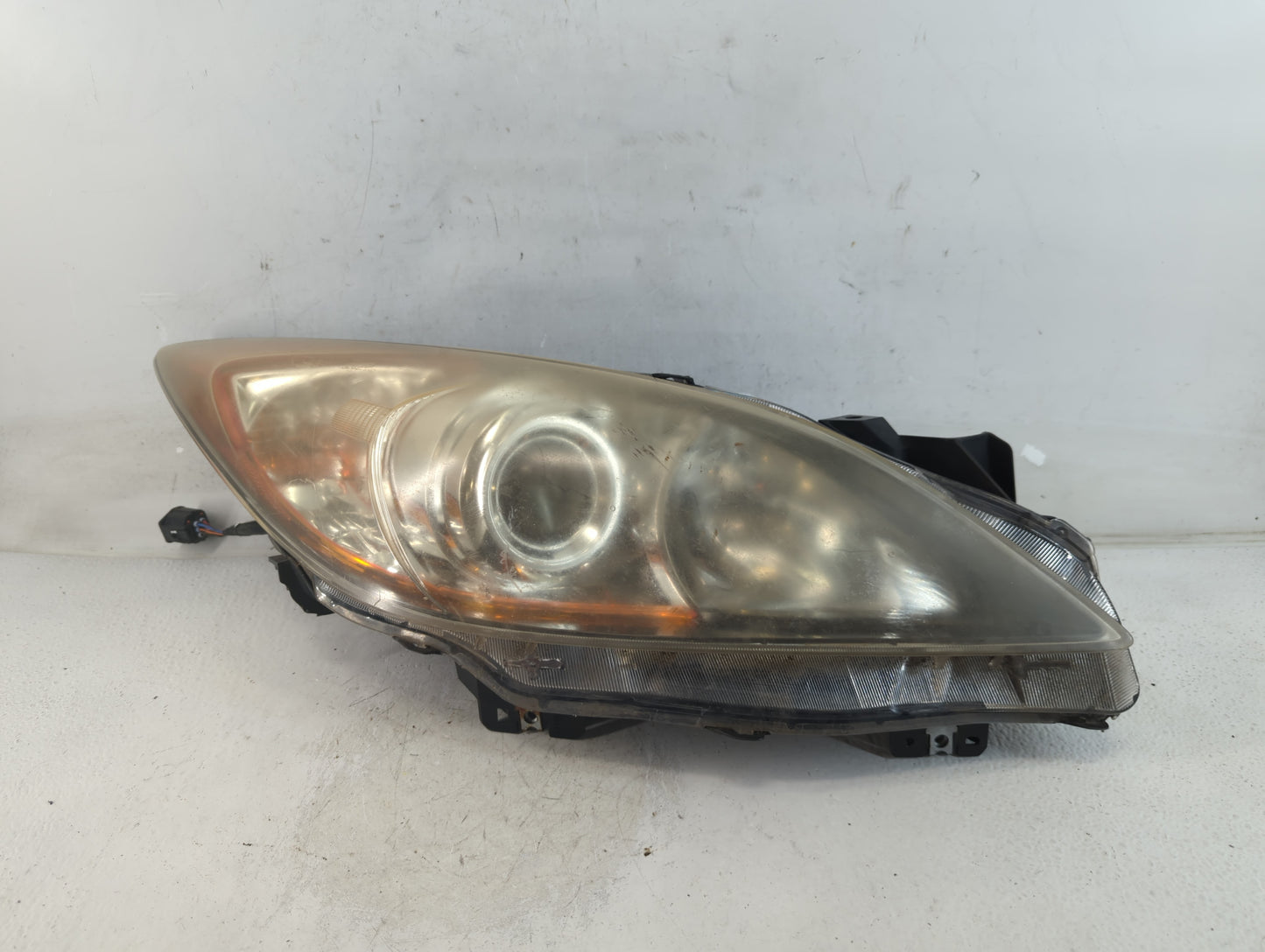 Head Lights 2011 MAZDA 3 - Oemusedautoparts1.com