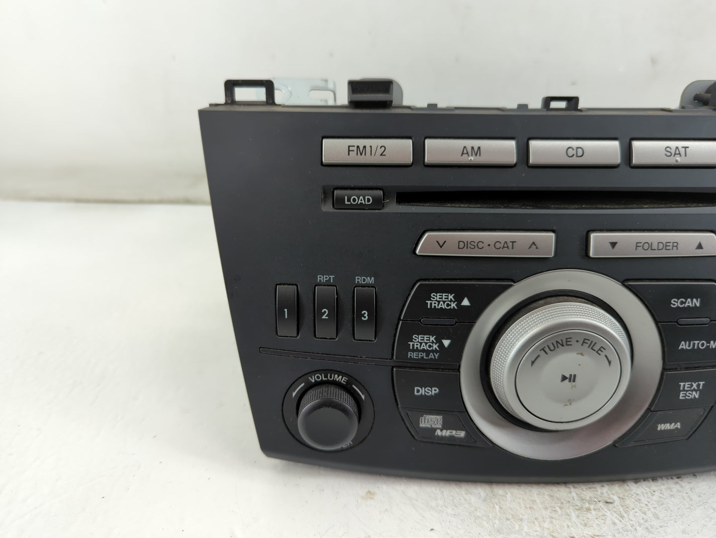 2011 Mazda 3 Radio AM FM Cd Player Receiver Replacement P/N:BBM5 66 AR0 14792746 Fits OEM Used Auto Parts - Oemusedautoparts