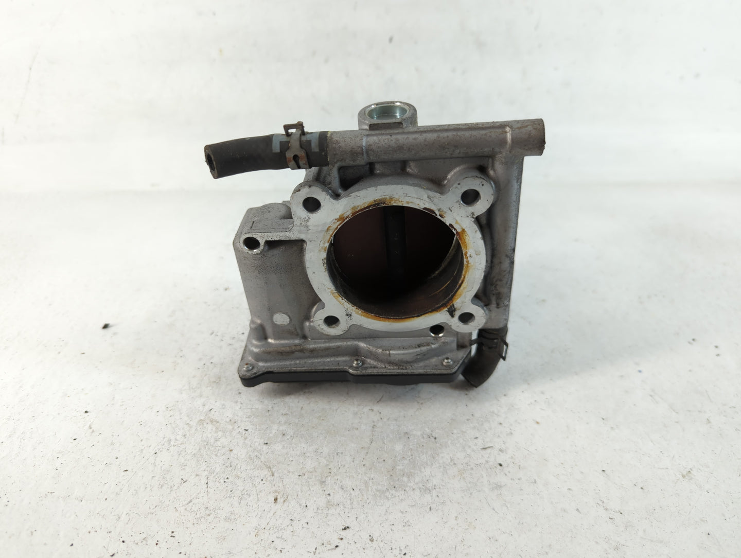 2009-2013 Mazda 6 Throttle Body P/N:9B4G-9F991-A Fits Fits 2009 2010 2011 2012 2013 2014 2015 2016 2017 OEM Used Auto Parts 