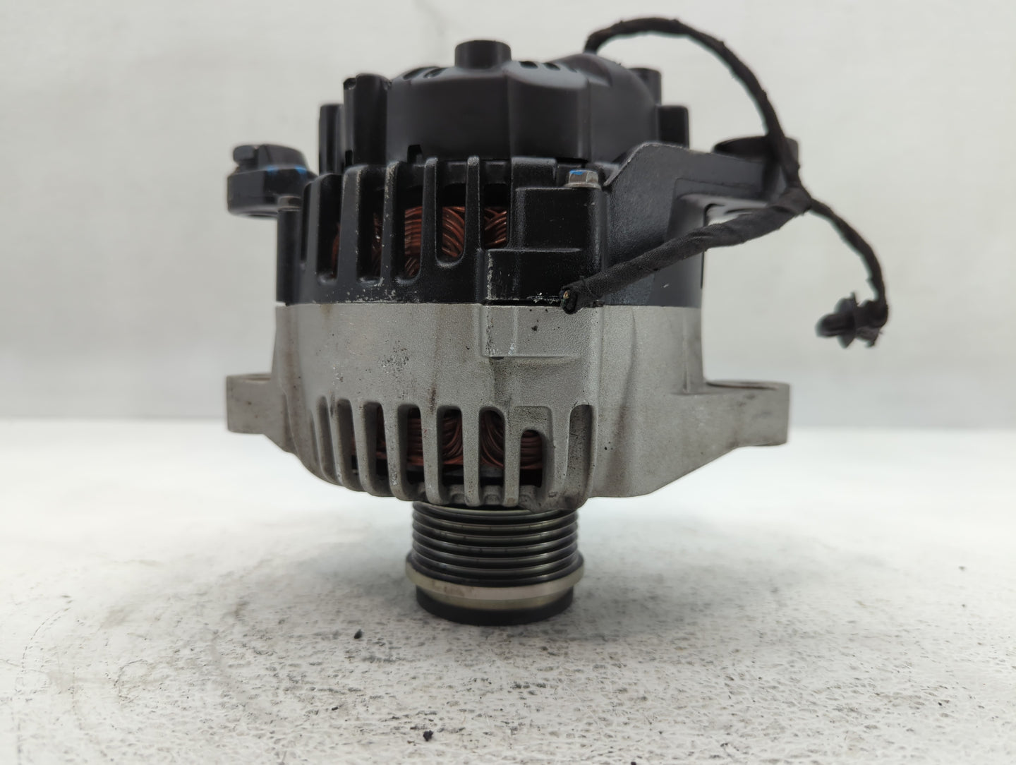 2011 Mazda Cx-3 Alternator Replacement Generator Charging Assembly Engine OEM P/N:22202326 Fits OEM Used Auto Parts - Oemuse
