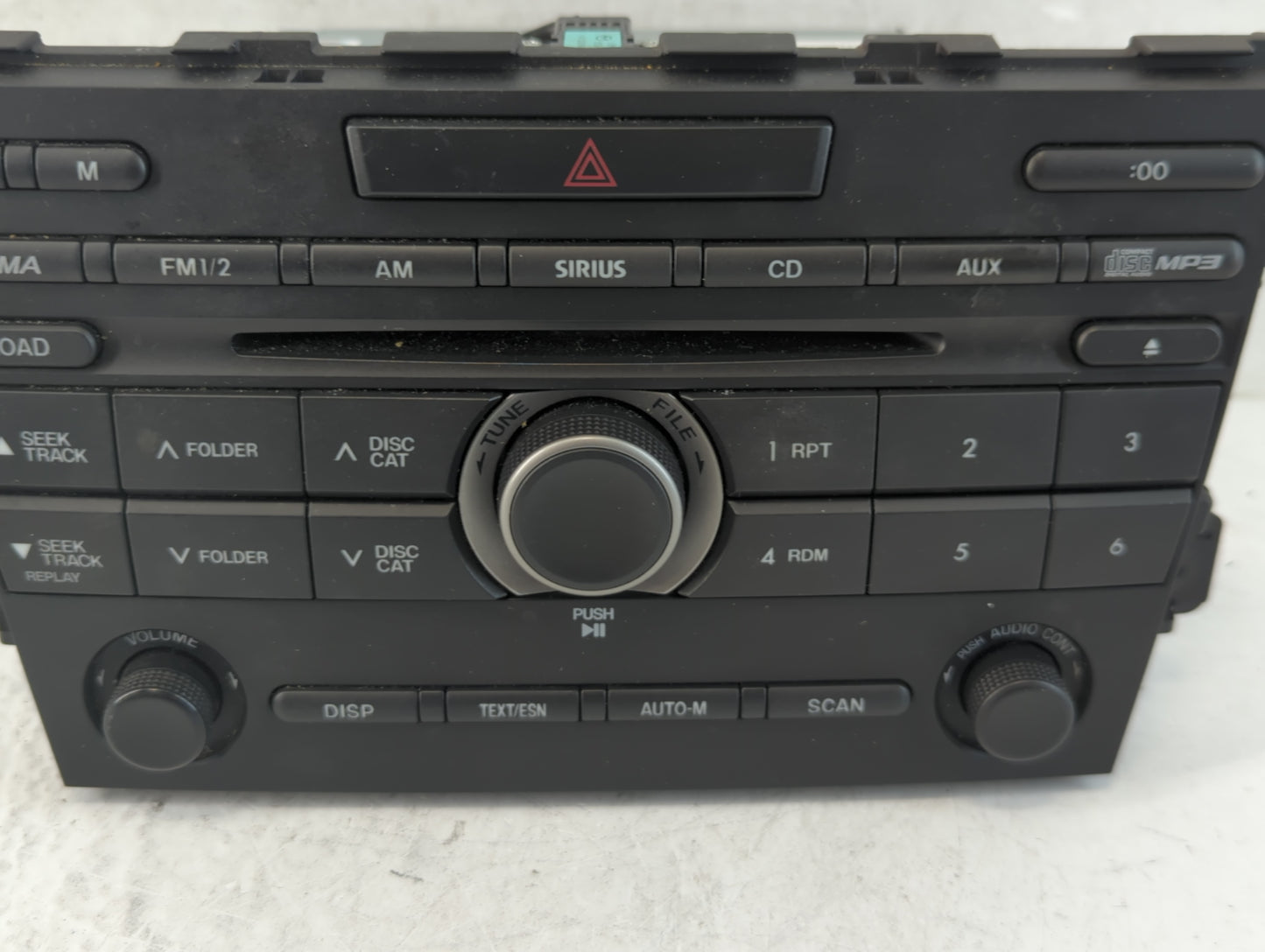 2011-2012 Mazda Cx-7 Radio AM FM Cd Player Receiver Replacement P/N:EH48 66 AR0 Fits Fits 2011 2012 OEM Used Auto Parts - Oe