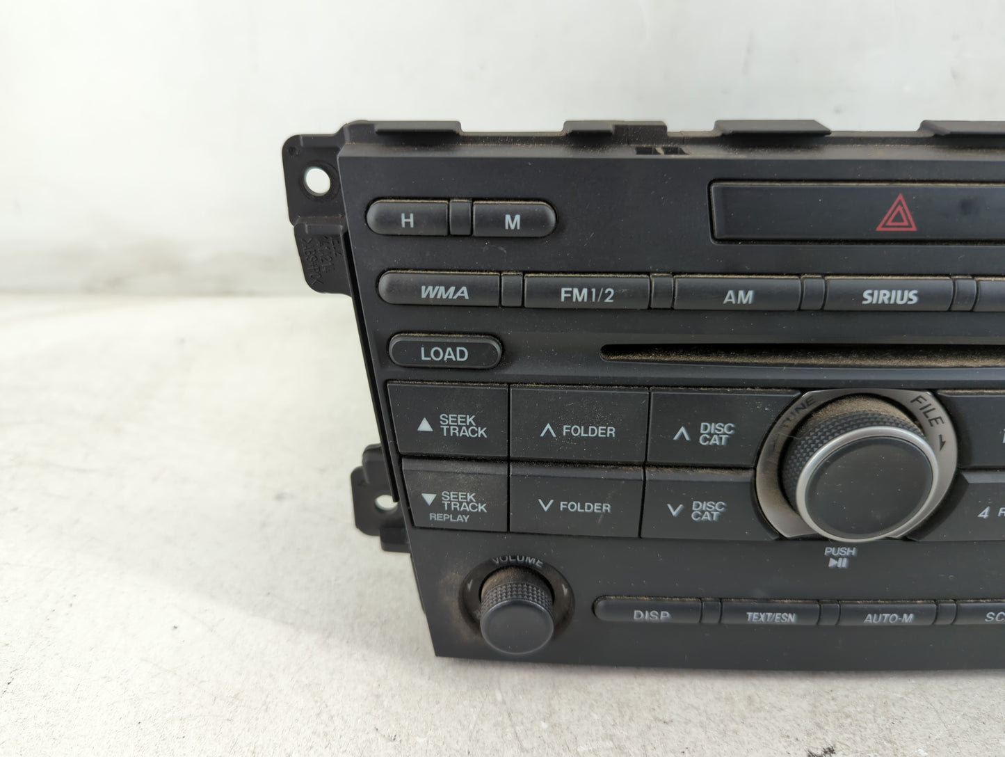 2011-2012 Mazda Cx-7 Radio AM FM Cd Player Receiver Replacement P/N:EH48 66 AR0 Fits Fits 2011 2012 OEM Used Auto Parts - Oe