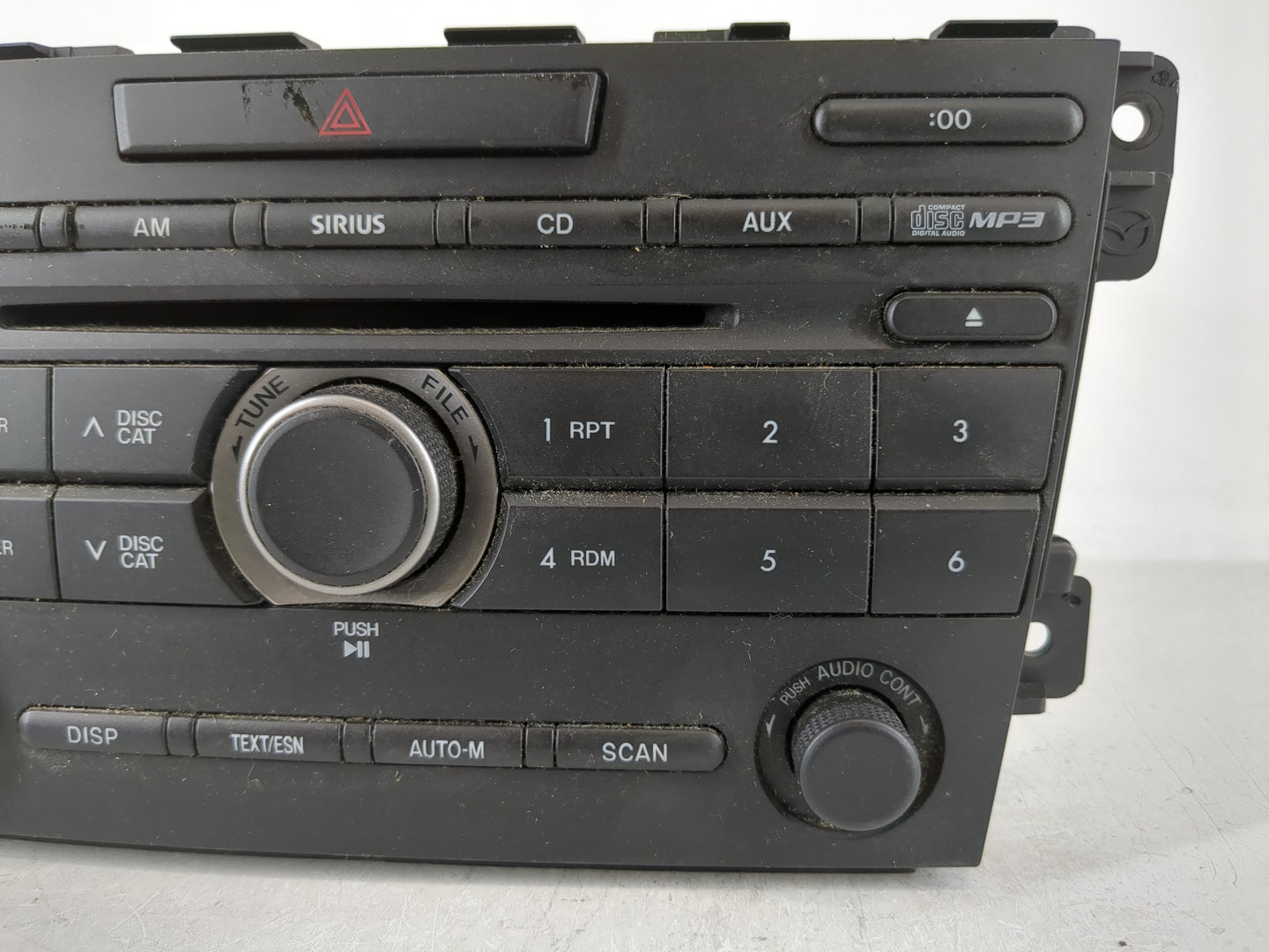 2010-2012 Mazda Cx-7 Radio AM FM Cd Player Receiver Replacement P/N:EH48 66 AR0 Fits Fits 2010 2011 2012 OEM Used Auto Parts