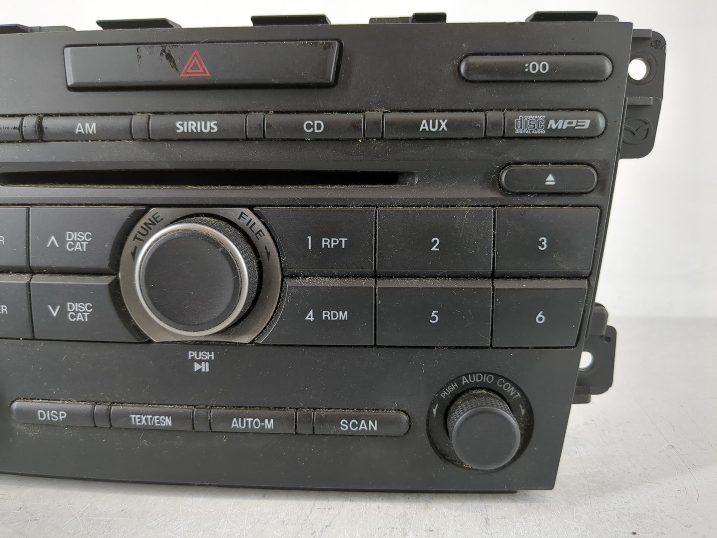 2010-2012 Mazda Cx-7 Radio AM FM Cd Player Receiver Replacement P/N:EH48 66 AR0 Fits Fits 2010 2011 2012 OEM Used Auto Parts