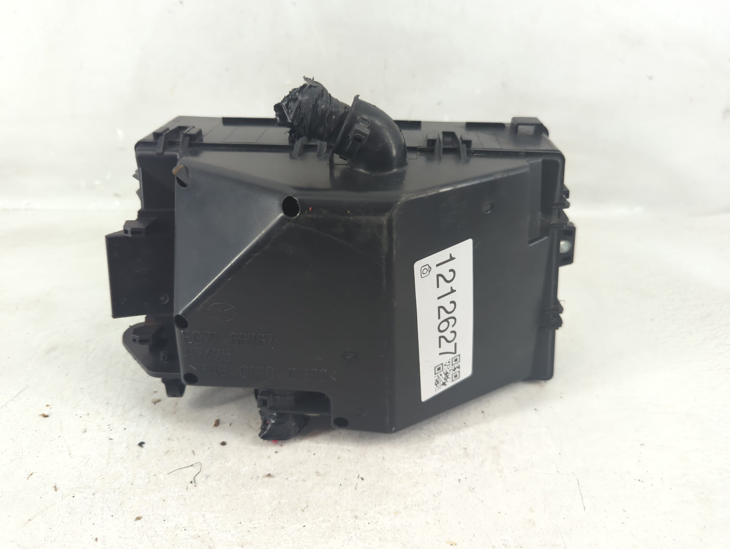 2010-2012 Mazda Cx-7 Fusebox Fuse Box Panel Relay Module P/N:EG21-66767 Fits Fits 2010 2011 2012 OEM Used Auto Parts - Oemus