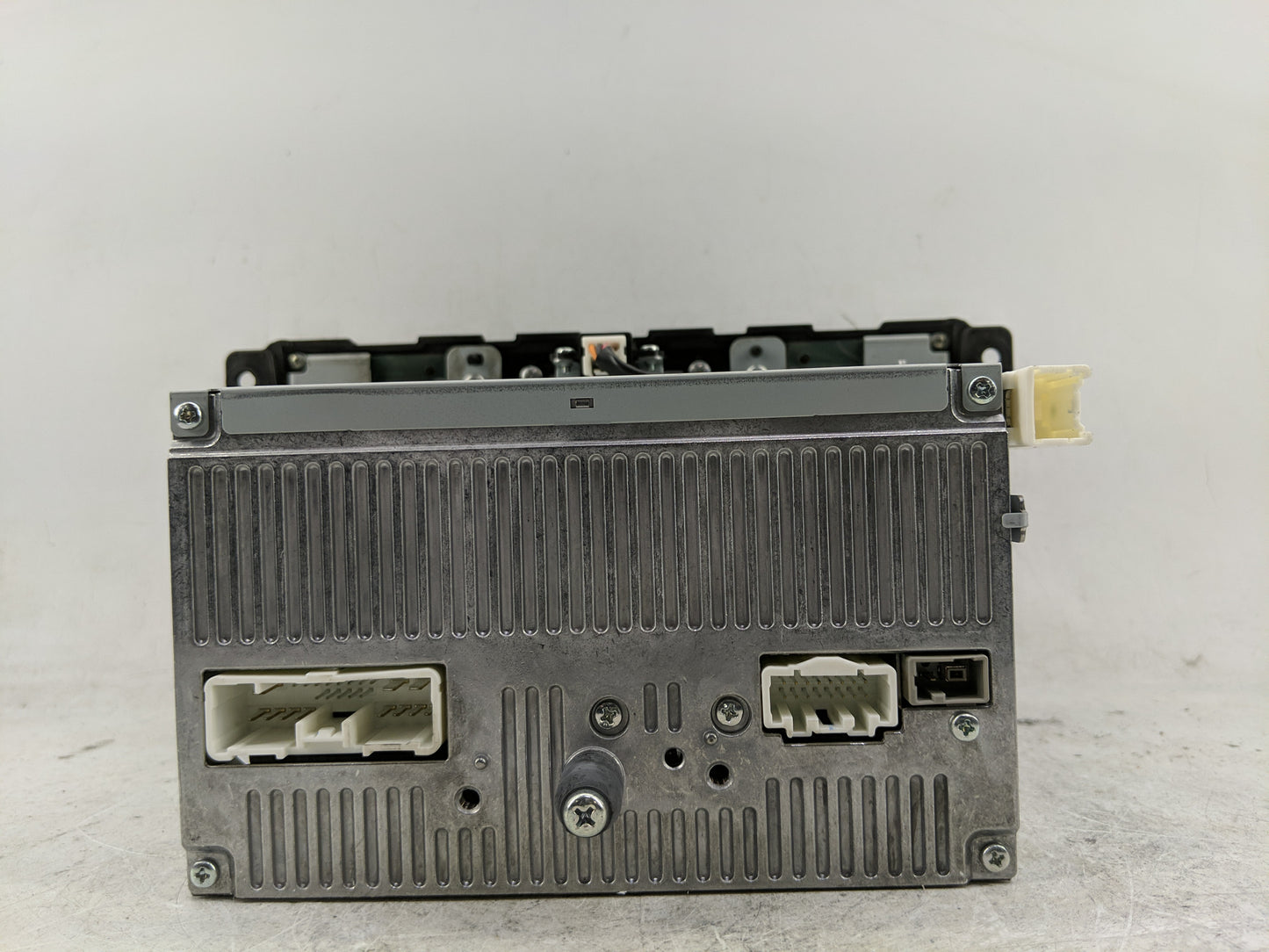 2011 Mazda Cx-7 Radio AM FM Cd Player Receiver Replacement P/N:14795246 Fits OEM Used Auto Parts - Oemusedautoparts1.com