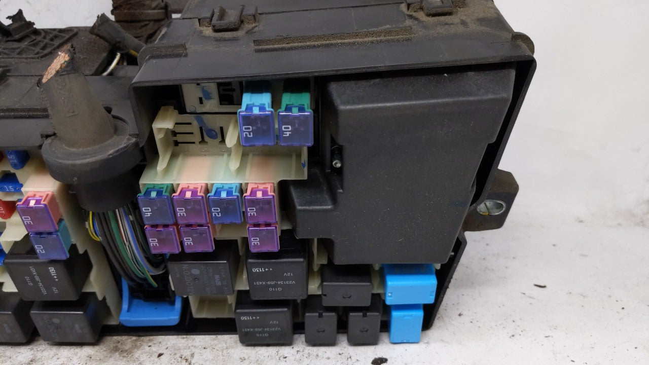 2010-2012 Mazda Cx-7 Fusebox Fuse Box Panel Relay Module P/N:EG21-66767 Fits Fits 2010 2011 2012 OEM Used Auto Parts - Oemus