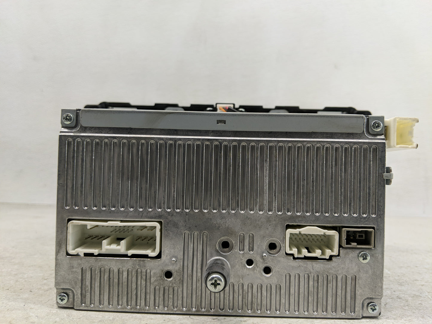 2011-2012 Mazda Cx-7 Radio AM FM Cd Player Receiver Replacement P/N:EH49 66 ARX Fits Fits 2011 2012 OEM Used Auto Parts - Oe