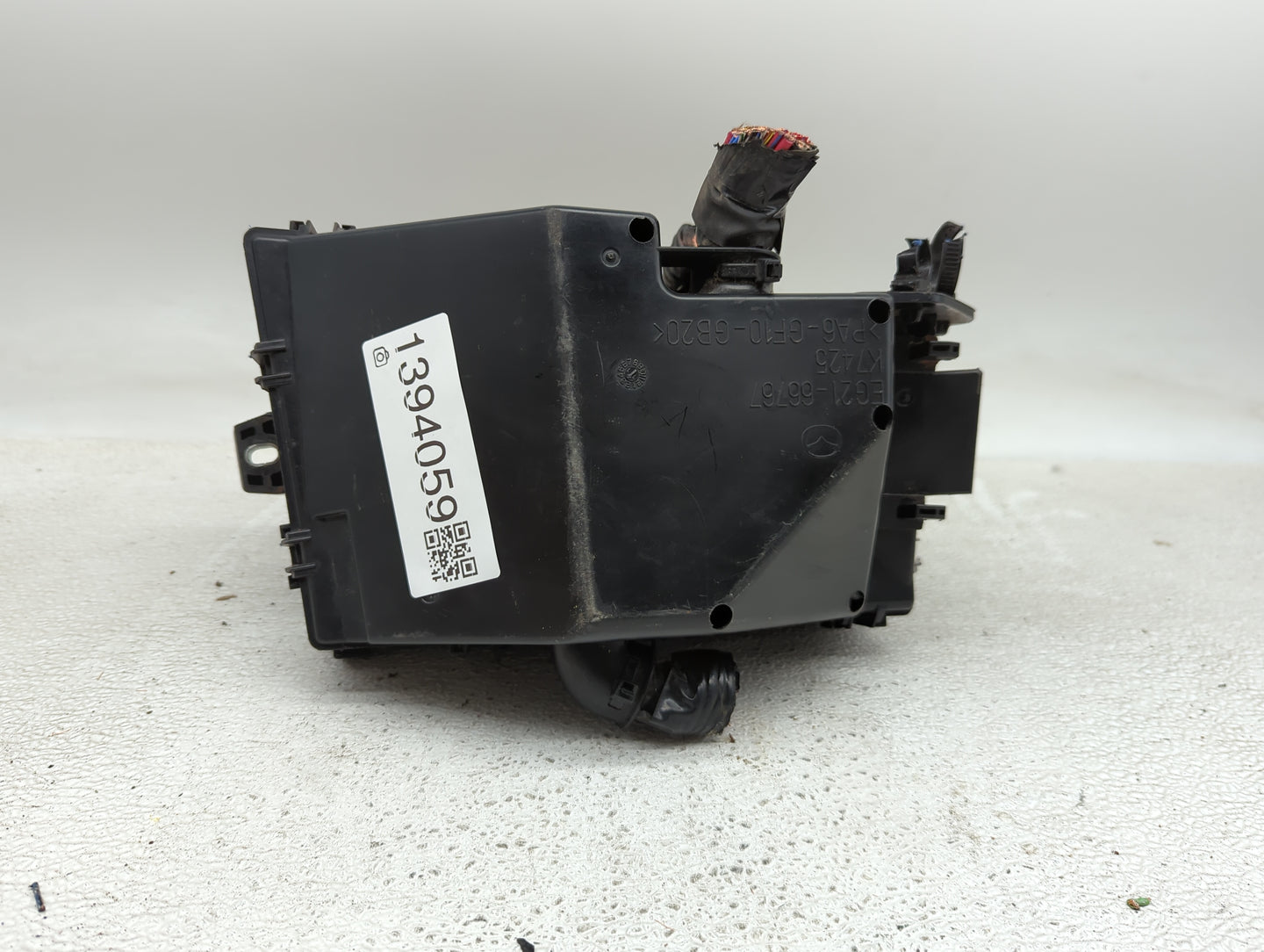 2010-2012 Mazda Cx-7 Fusebox Fuse Box Panel Relay Module P/N:EH44-66761B Fits Fits 2010 2011 2012 OEM Used Auto Parts - Oemu