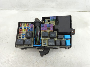 2010-2012 Mazda Cx-7 Fusebox Fuse Box Panel Relay Module P/N:EG21-66767 EH44-66761B Fits Fits 2010 2011 2012 OEM Used Auto Parts