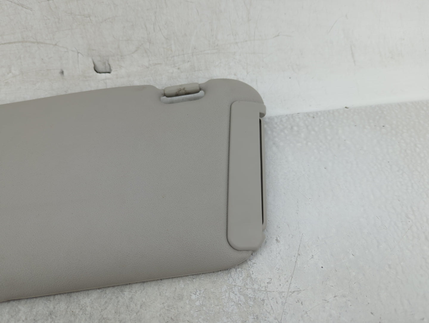 2010-2012 Mazda Cx-7 Sun Visor Shade Replacement Driver Left Mirror Fits Fits 2010 2011 2012 OEM Used Auto Parts - Oemusedau