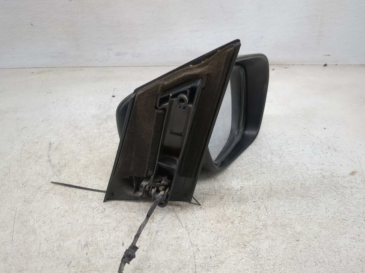 2010-2012 Mazda Cx-7 Passenger Side View Mirror - Right Door Mirror OEM Used - Oemusedautoparts1.com