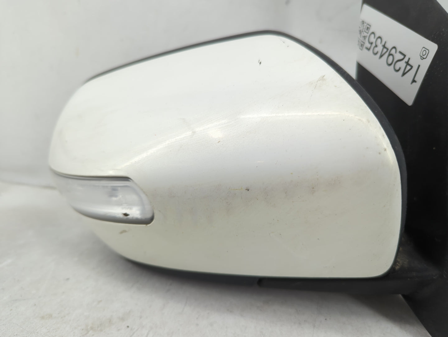 2010-2012 Mazda Cx-7 Passenger Side View Mirror - Right Door Mirror OEM Used - Oemusedautoparts1.com