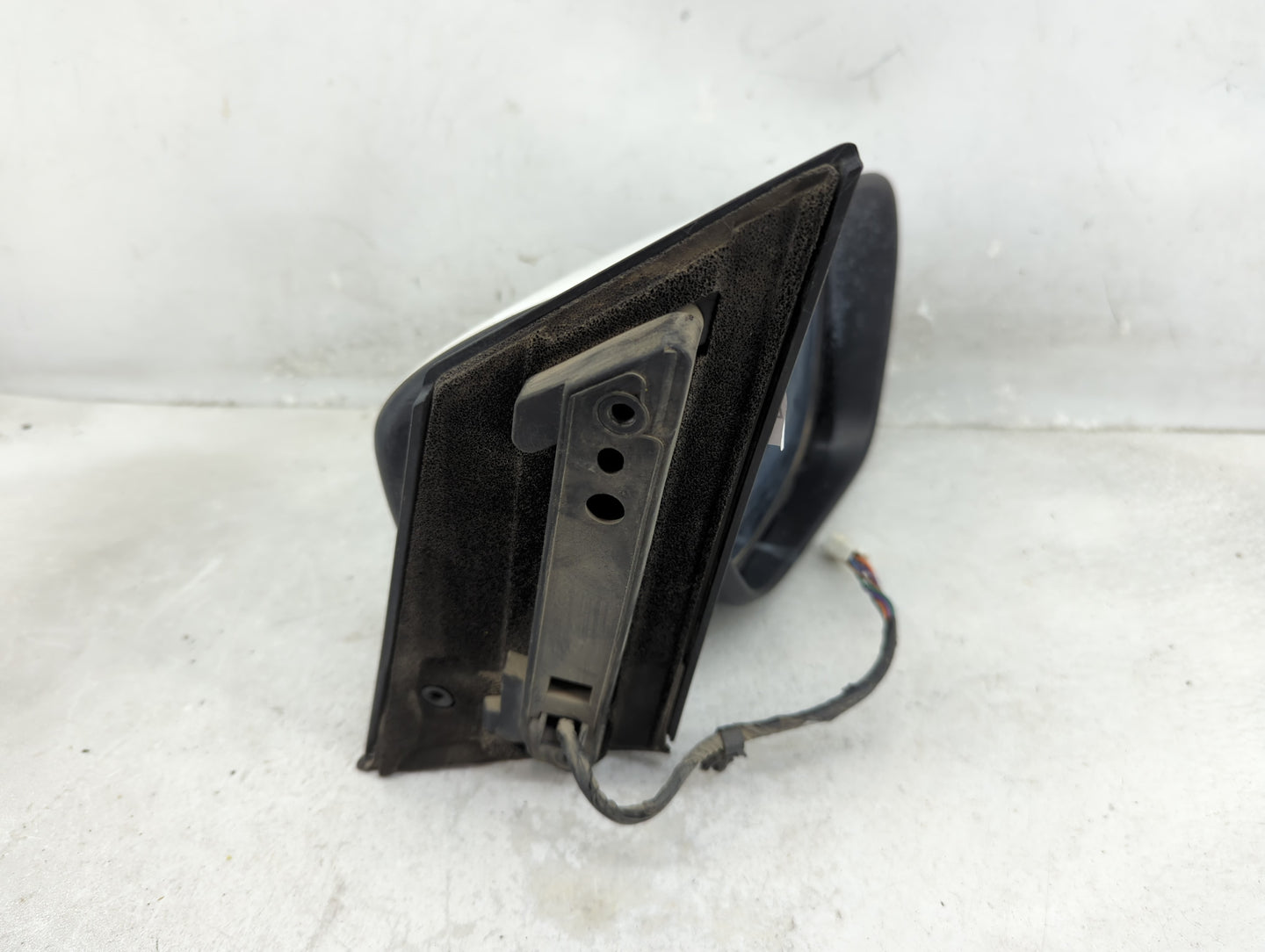 2010-2012 Mazda Cx-7 Passenger Side View Mirror - Right Door Mirror OEM Used - Oemusedautoparts1.com
