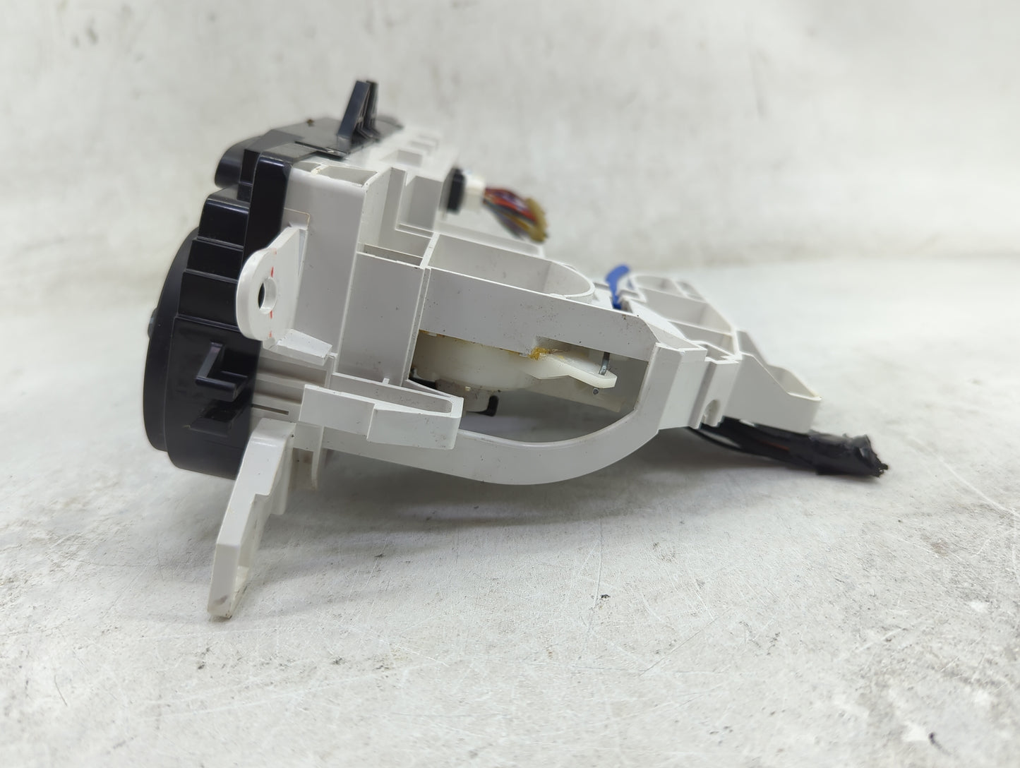 2010-2012 Mazda Cx-7 Climate Control Module Temperature AC/Heater Replacement P/N:M1900EH45A02 Fits Fits 2010 2011 2012 OEM 